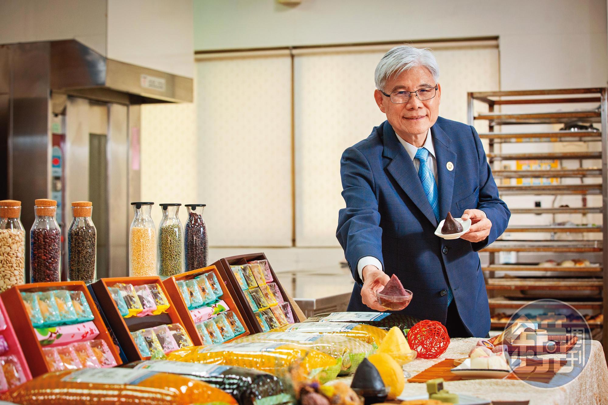 總億食品董事長周子良23歲踏入烘焙業，現在已經是台灣最主要的餡料供應商。