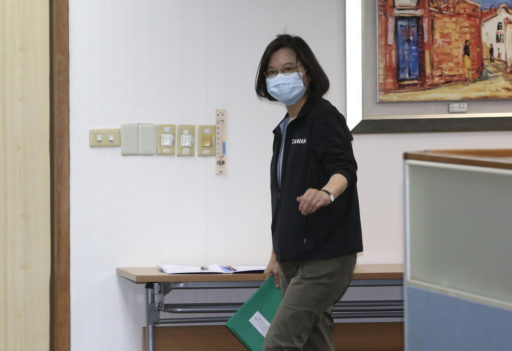 總統兼民進黨主席蔡英文傳出今將公開發表談話。