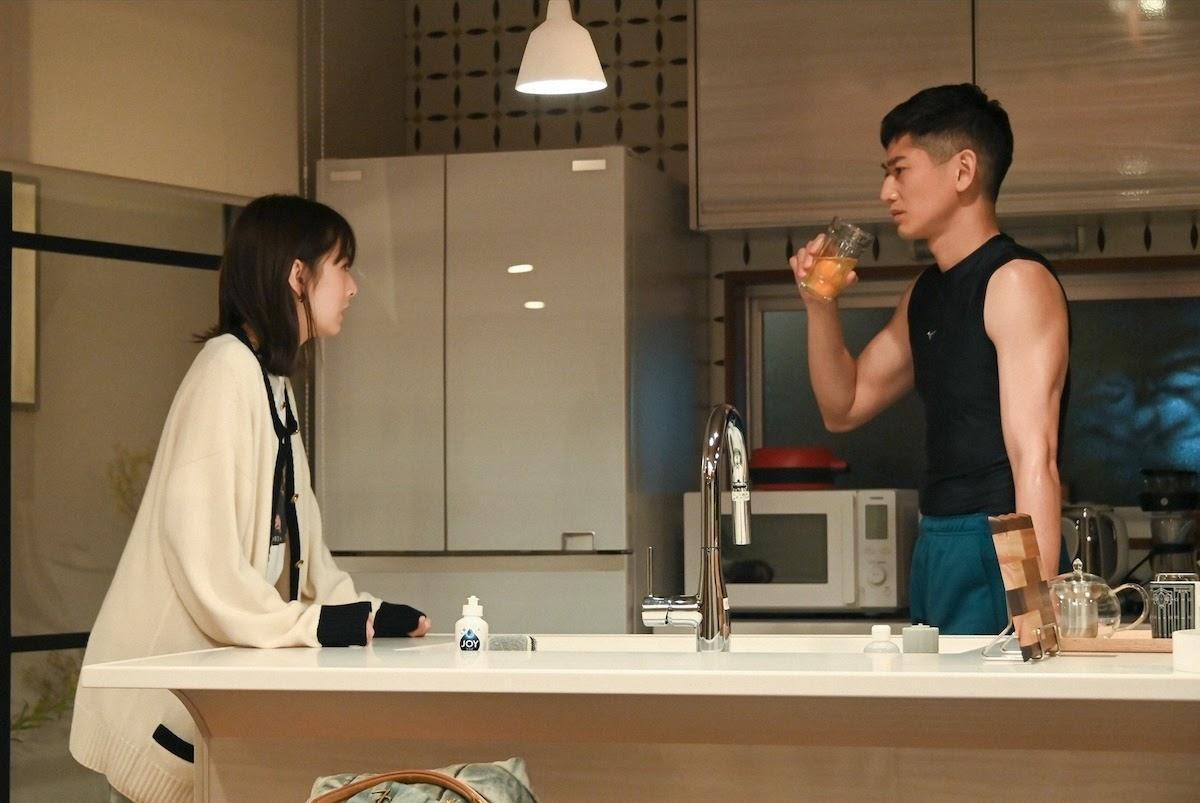 北川景子(左)和永山瑛太在新劇《離婚活動》演夫妻,才結婚就提出離婚。(翻攝自TBS)