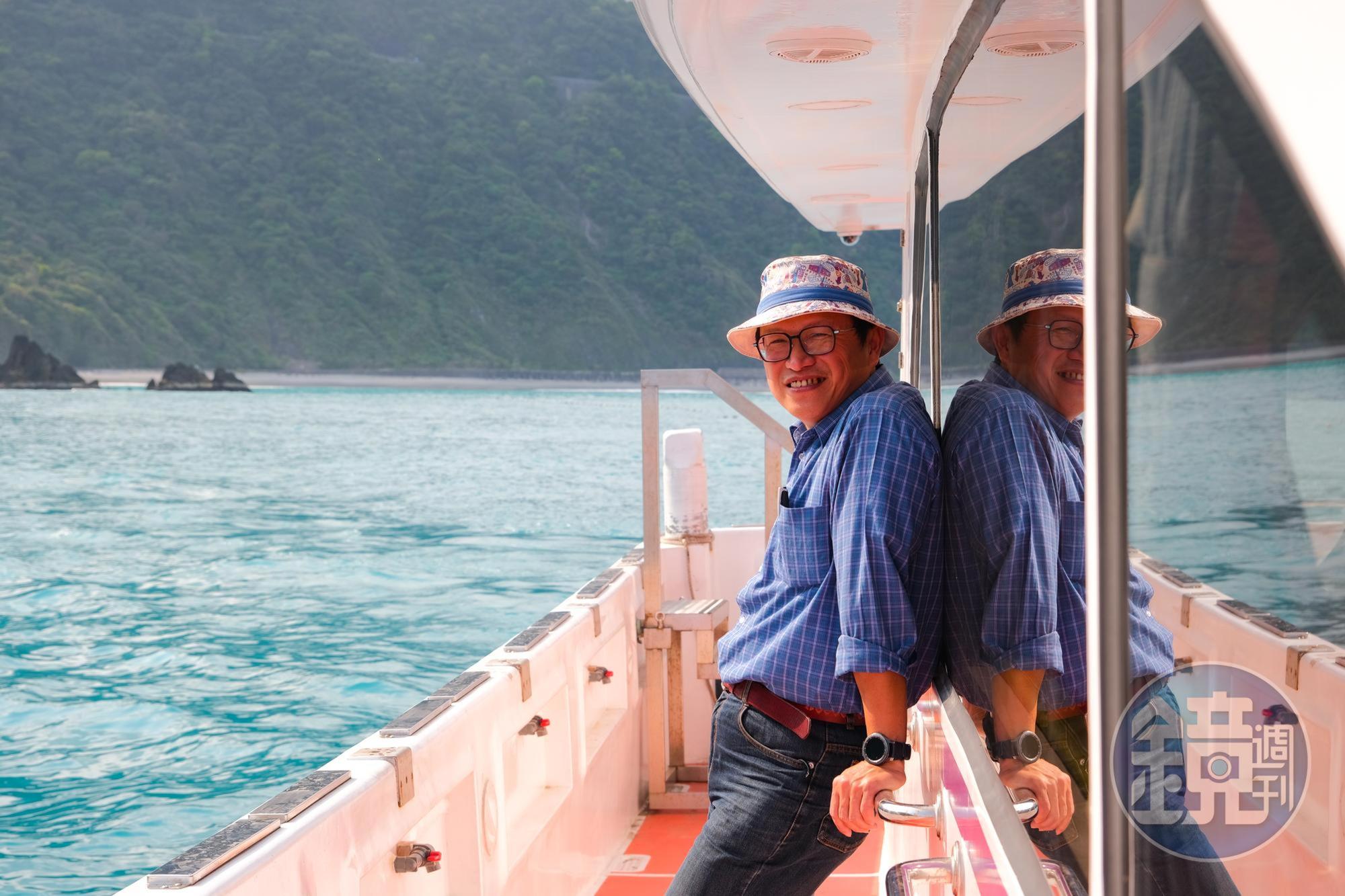 「海派帶路人」雷震洲大哥從事旅遊業30年,2001年成立尚海旅行社,專注推廣宜蘭旅遊,擅長發想各種獨特的蘭陽行程,上山下海通通難不倒他。