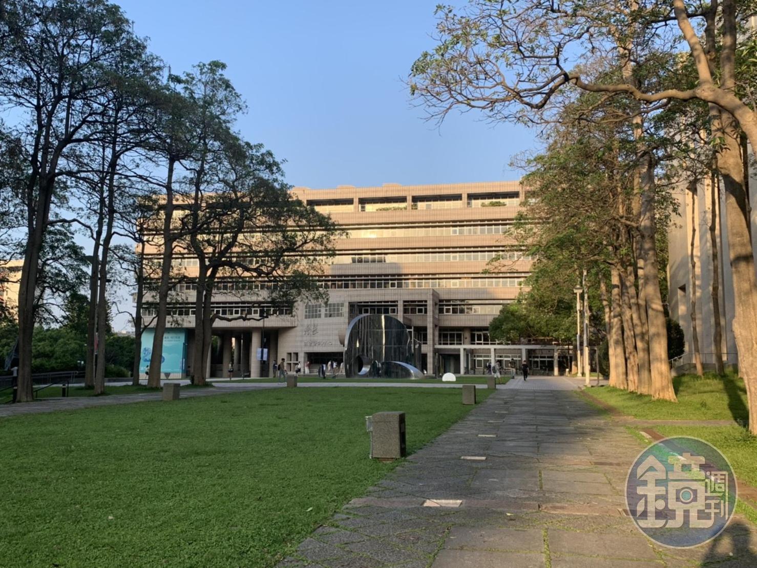 清大男學生在交大圖書館手淫,將精液甩到17歲少女的外套上。(本刊資料照)