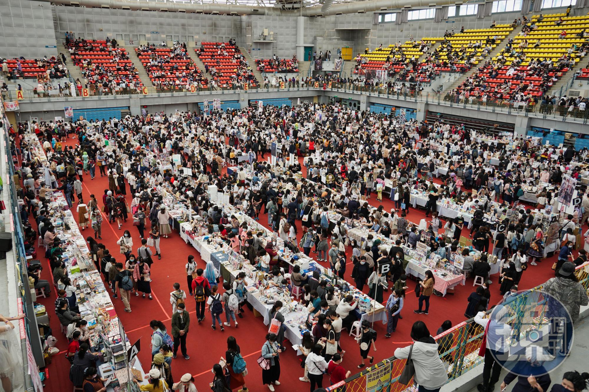 CWT以台大綜合體育館為主場地,每次活動入場人次超過萬人。