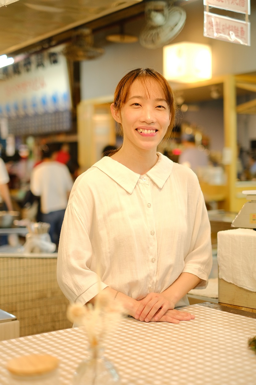店主陳立宴初次創業來到市場，她認為市場可以累積知名度，適合年輕人起步。