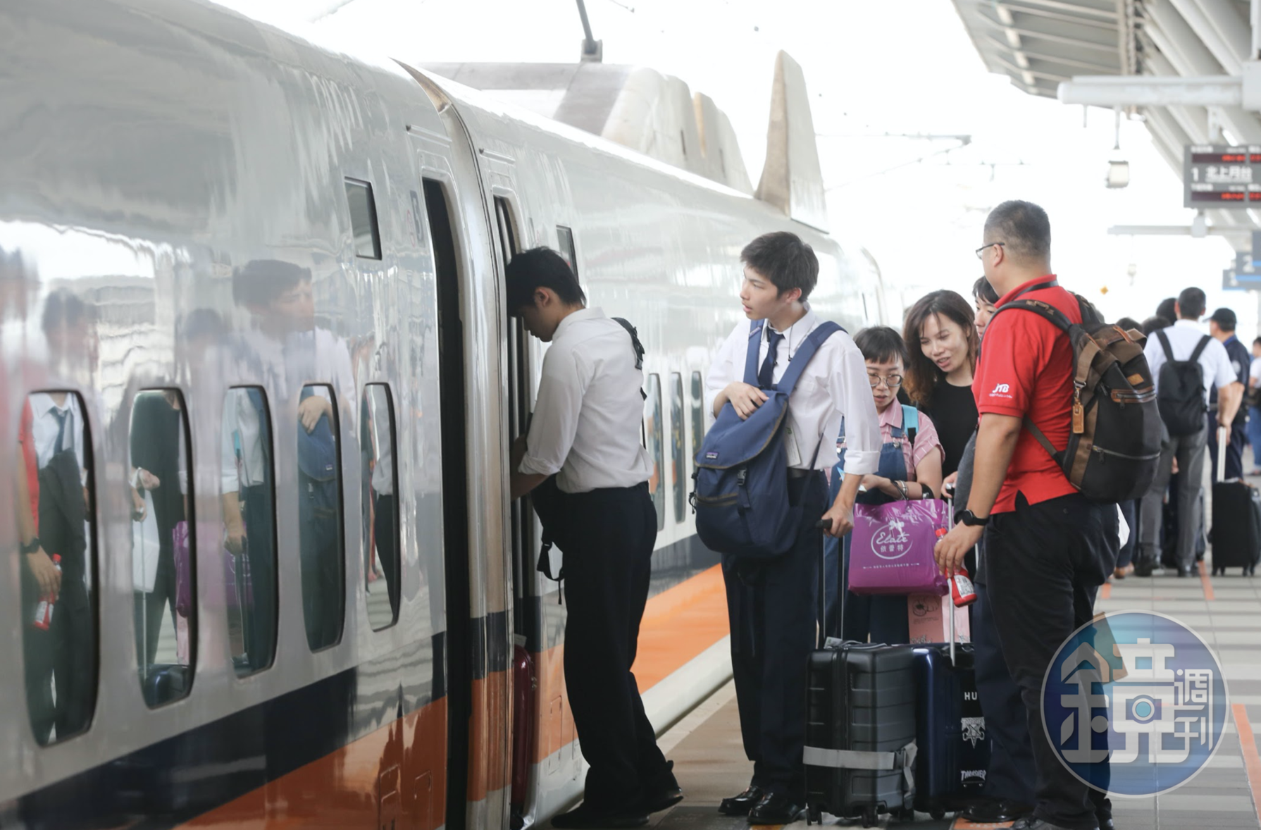 母親節收假在即,高鐵再加開2班北上全車自由座列車。(資料照)