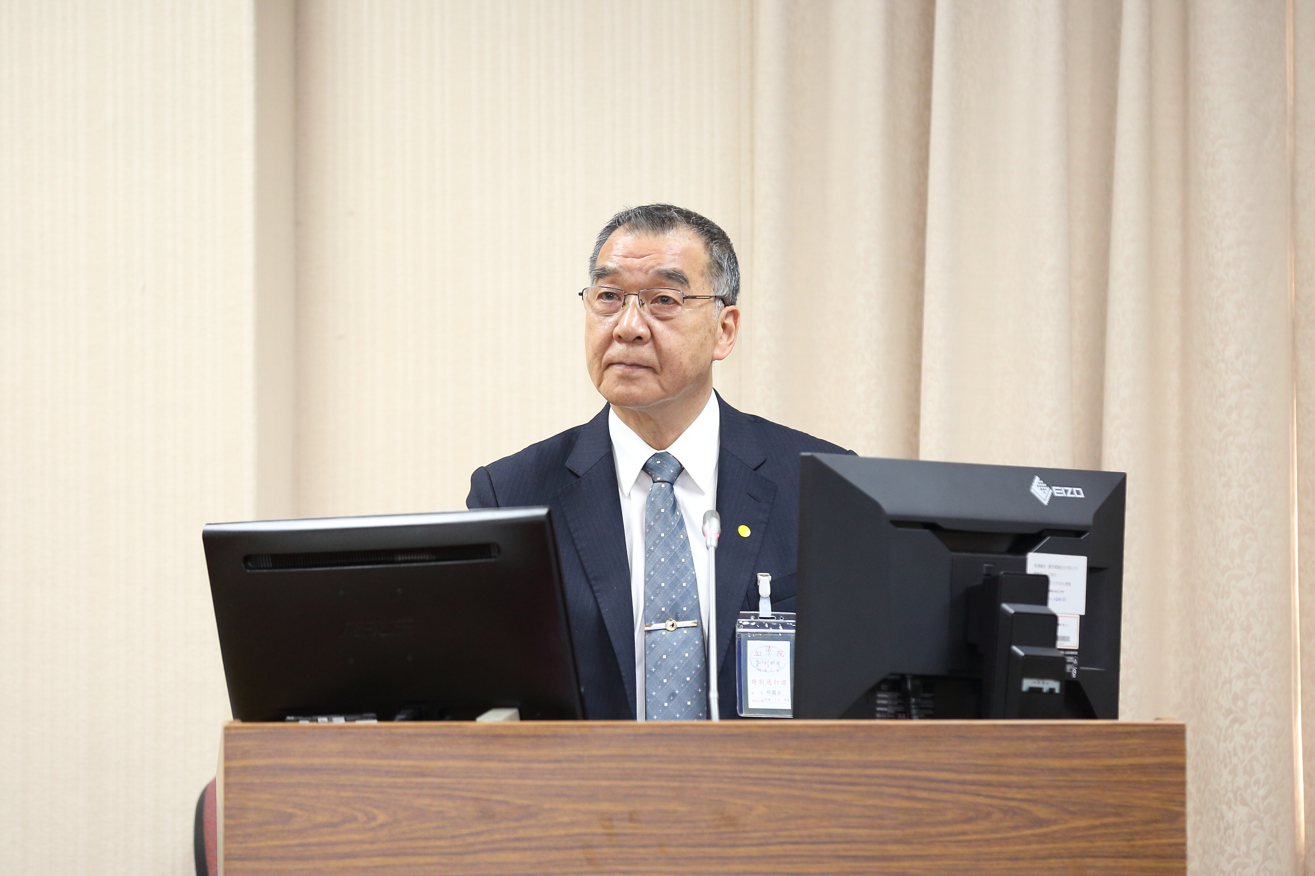 國防部長邱國正證實軍方進口美豬，並稱合約到2022年。（本刊資料照）