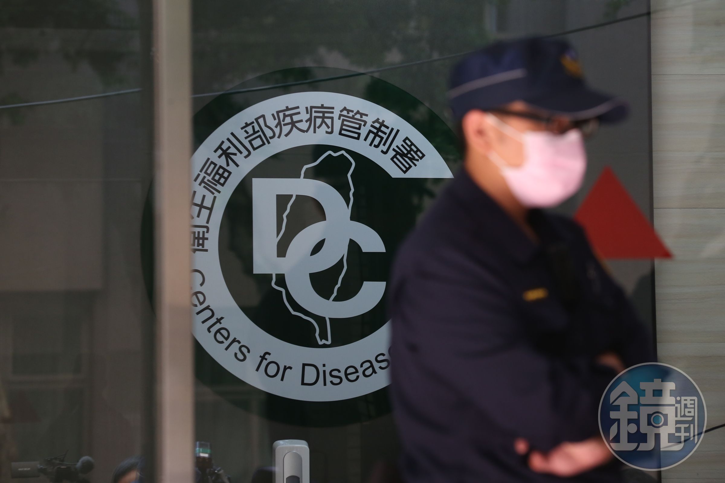7名台灣人開遊艇返台卻遲遲未能下船，指揮中心澄清表示，該船未依規定事先申請辦理入境檢查，後續將蒐集事證依法裁處。（本刊資料照）