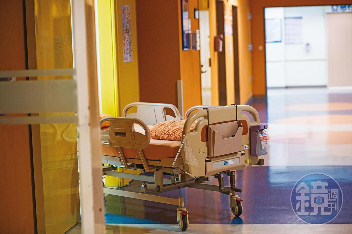 梁姓台商遠赴印尼工作後對妻小不聞不問，直到確診新冠肺炎才請求女兒幫忙照顧「異母妹妹」。（示意圖，與本新聞無關，本刊資料照）