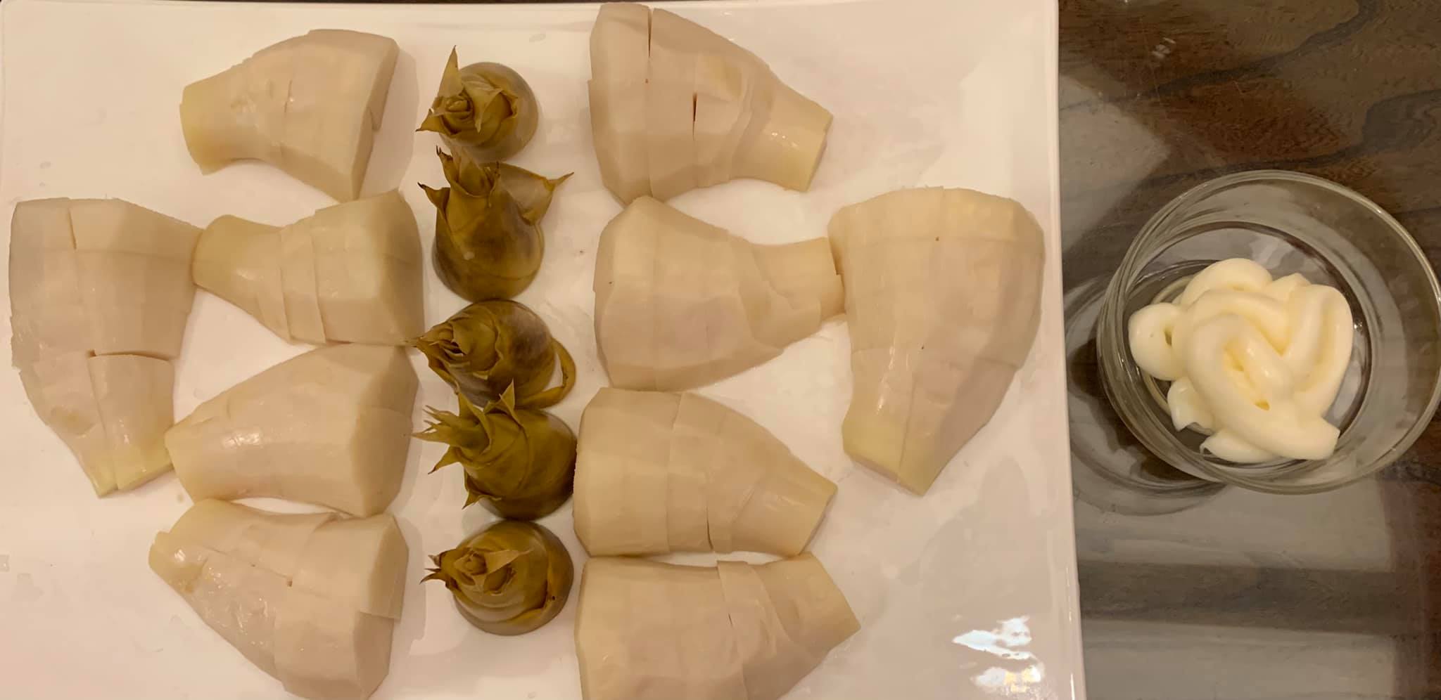 白玉涼筍，吃起來質地綿密脆嫩，有如水梨般清甜。