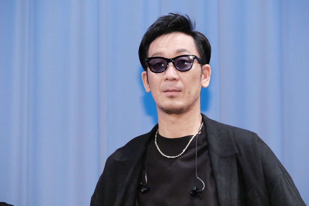 黑田俊介是「可苦可樂」成員，從街頭起家變成台灣巨星，除了登上紅白殿堂之外，也有來過台灣表演。（翻攝ABEMA TIMES）