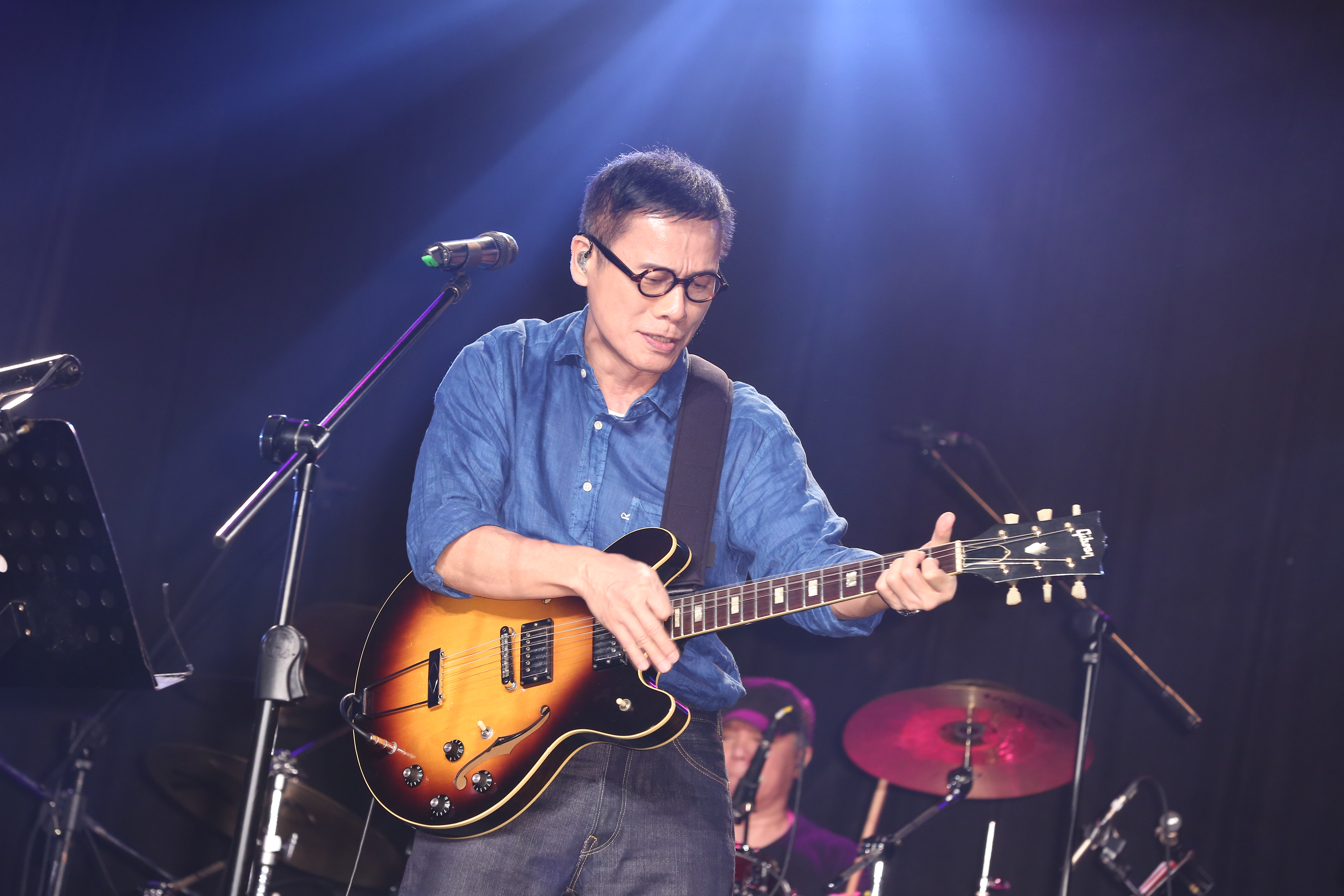 羅大佑所創作的歌曲常配合時事，有省思之意，而受到大眾喜愛，本刊資料照。