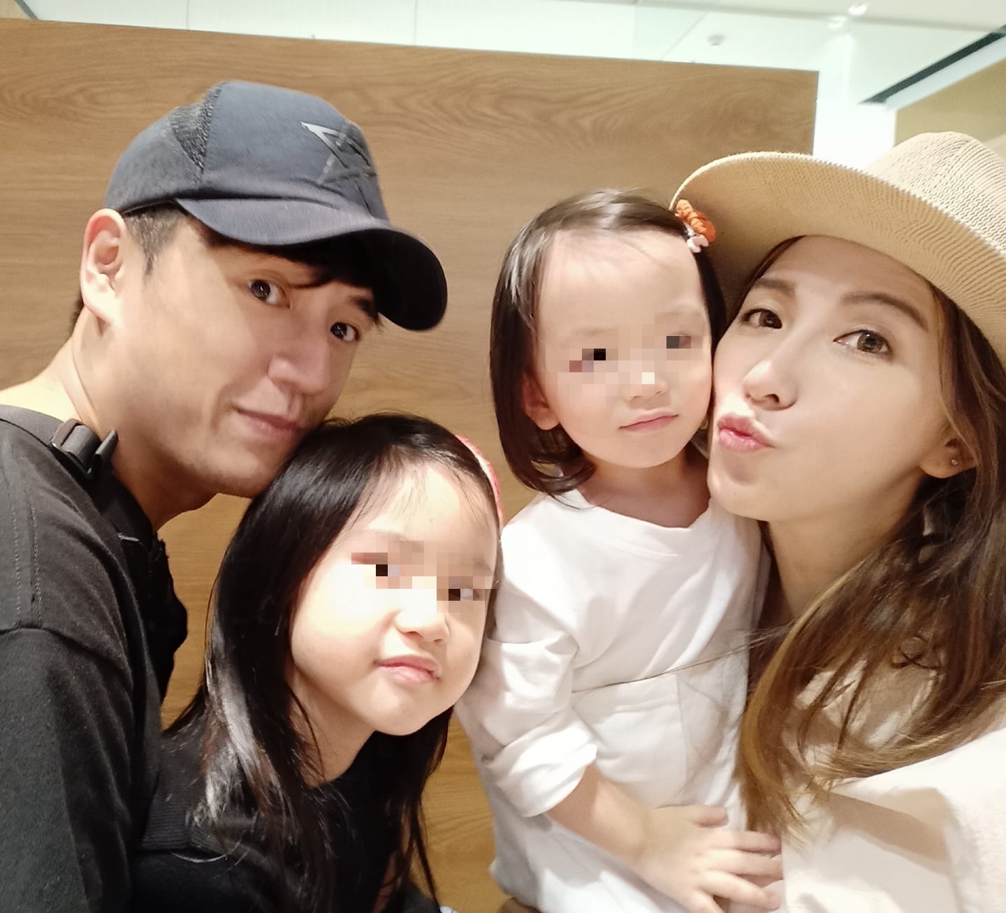 主持人阿布愛女驚傳有「腸套疊」的情形。（翻攝自阿布&米雪兒臉書）