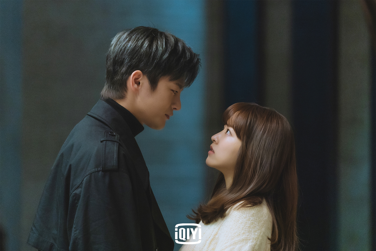 朴寶英與徐仁國在《某一天滅亡來到我家門前》訂下100天契約。（愛奇藝國際站提供）