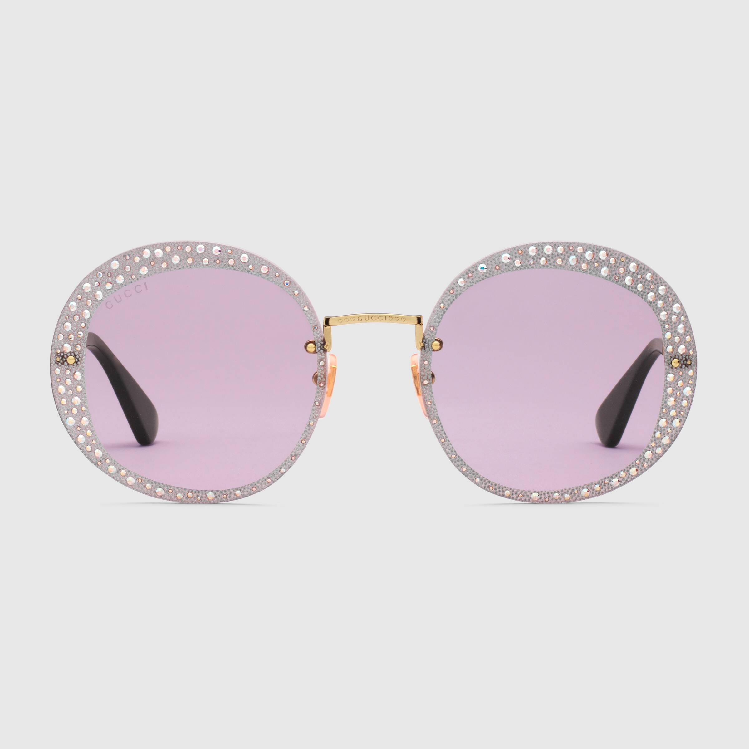 水晶圓框太陽眼鏡。NT$39,100。（GUCCI提供）