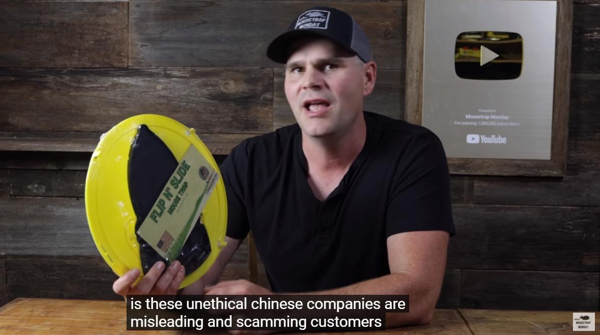 尚恩發現自己的影片被不肖業者轉載，介紹的商品甚至還被仿冒營利。（翻攝自Shawn Woods YouTube）