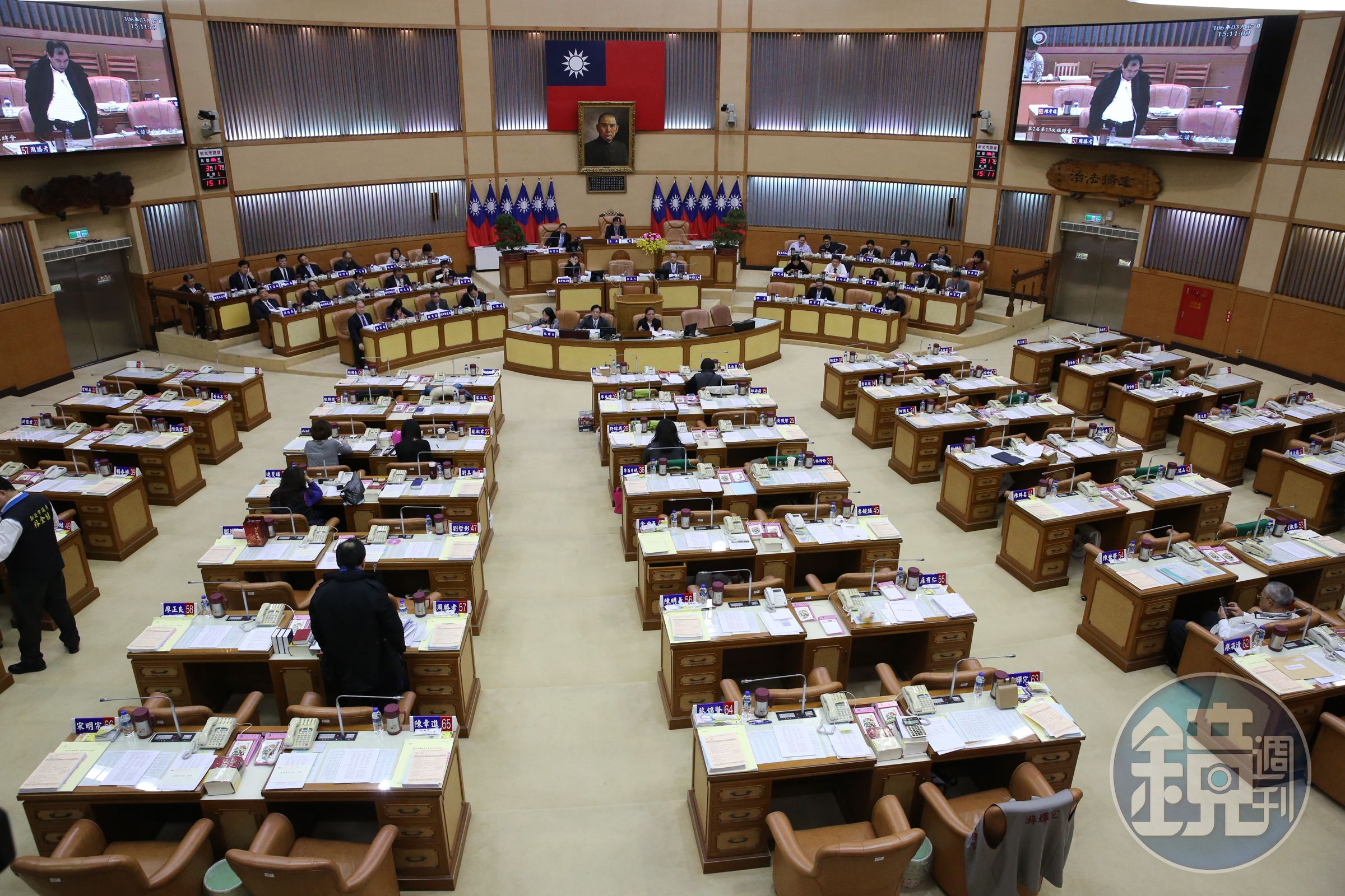 由於正值開議期間，新北市議會今上午緊急大規模消毒。（本刊資料照）