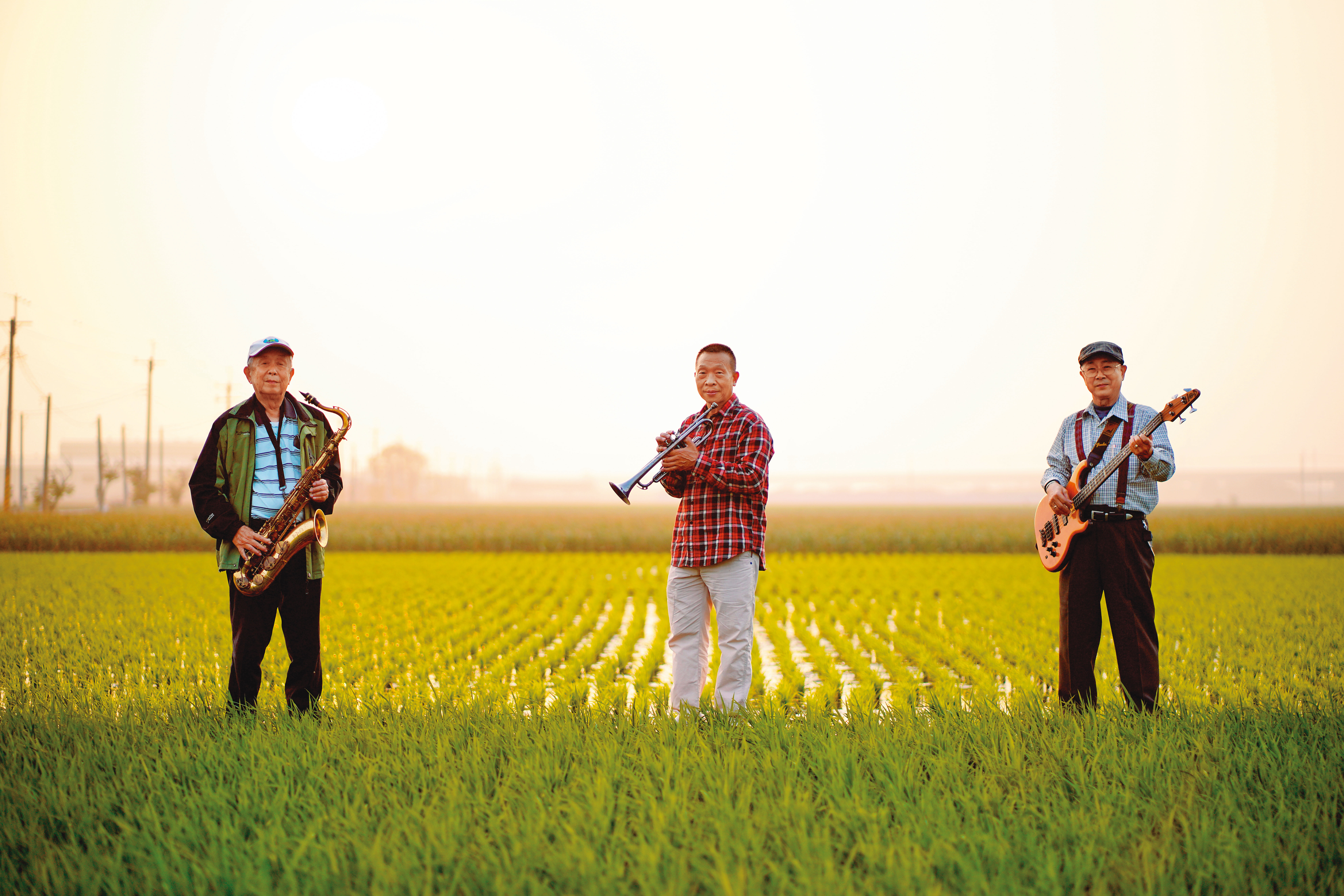 1968年中秋節至今，林復隆（右）、陳學茂（中）、王敬農（左）持續了近一甲子的情誼，老來又重新組團。