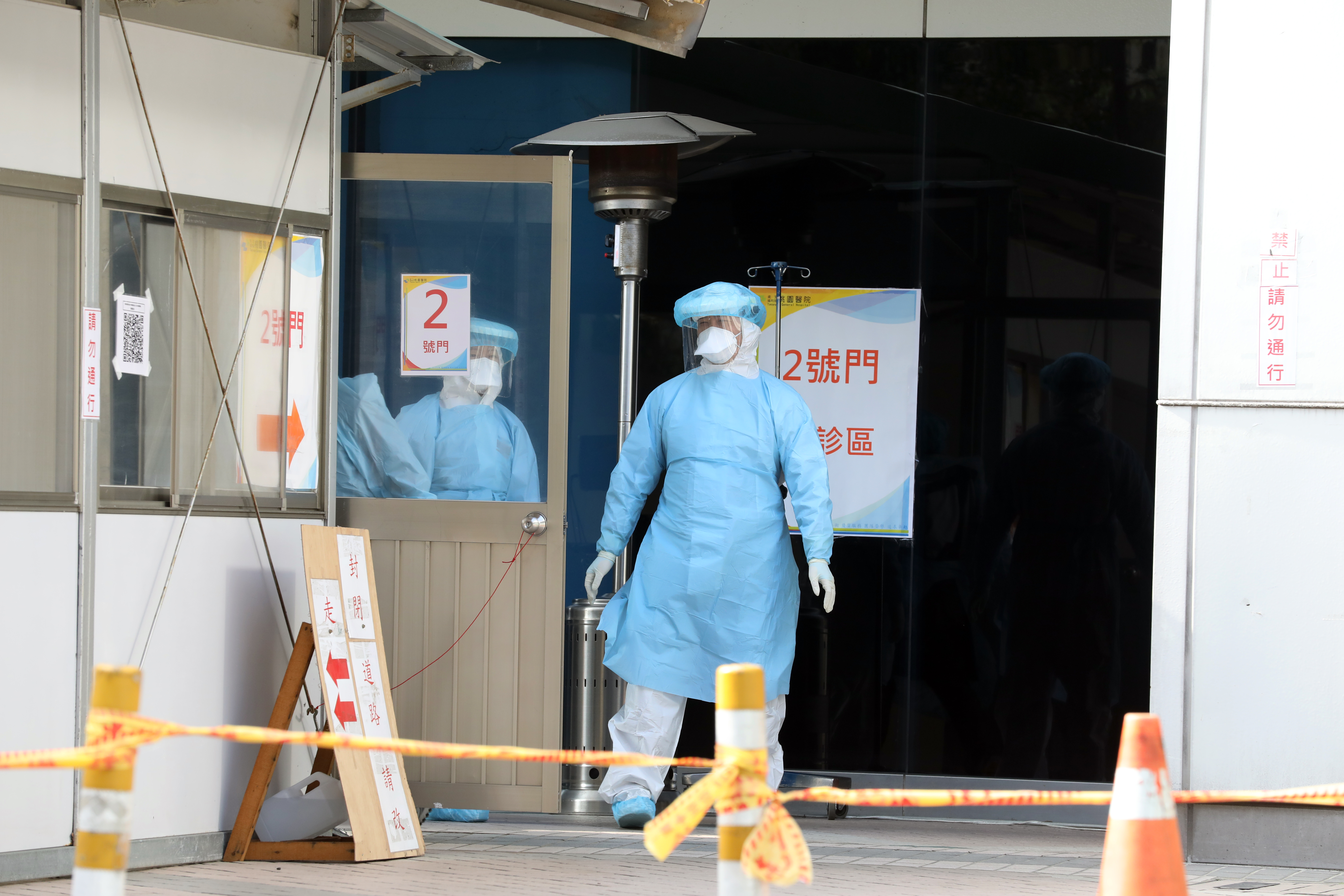 本土疫情嚴峻，再傳出確診者疫調誆騙。（本刊資料照）