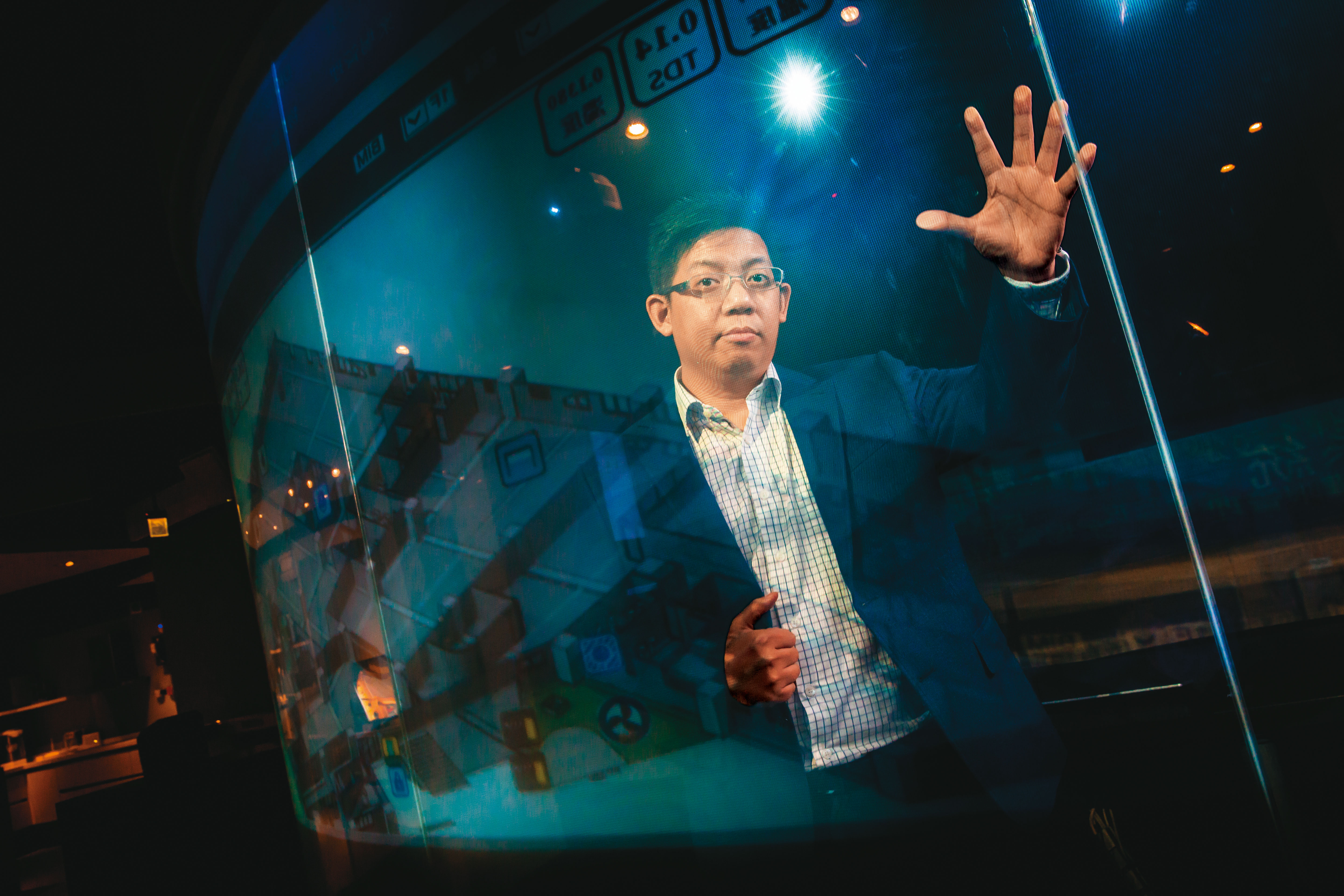 林建涵主導中保科轉型，攜手地方政府合作智慧城市解決方案，激勵去年營收創新高達137億元。