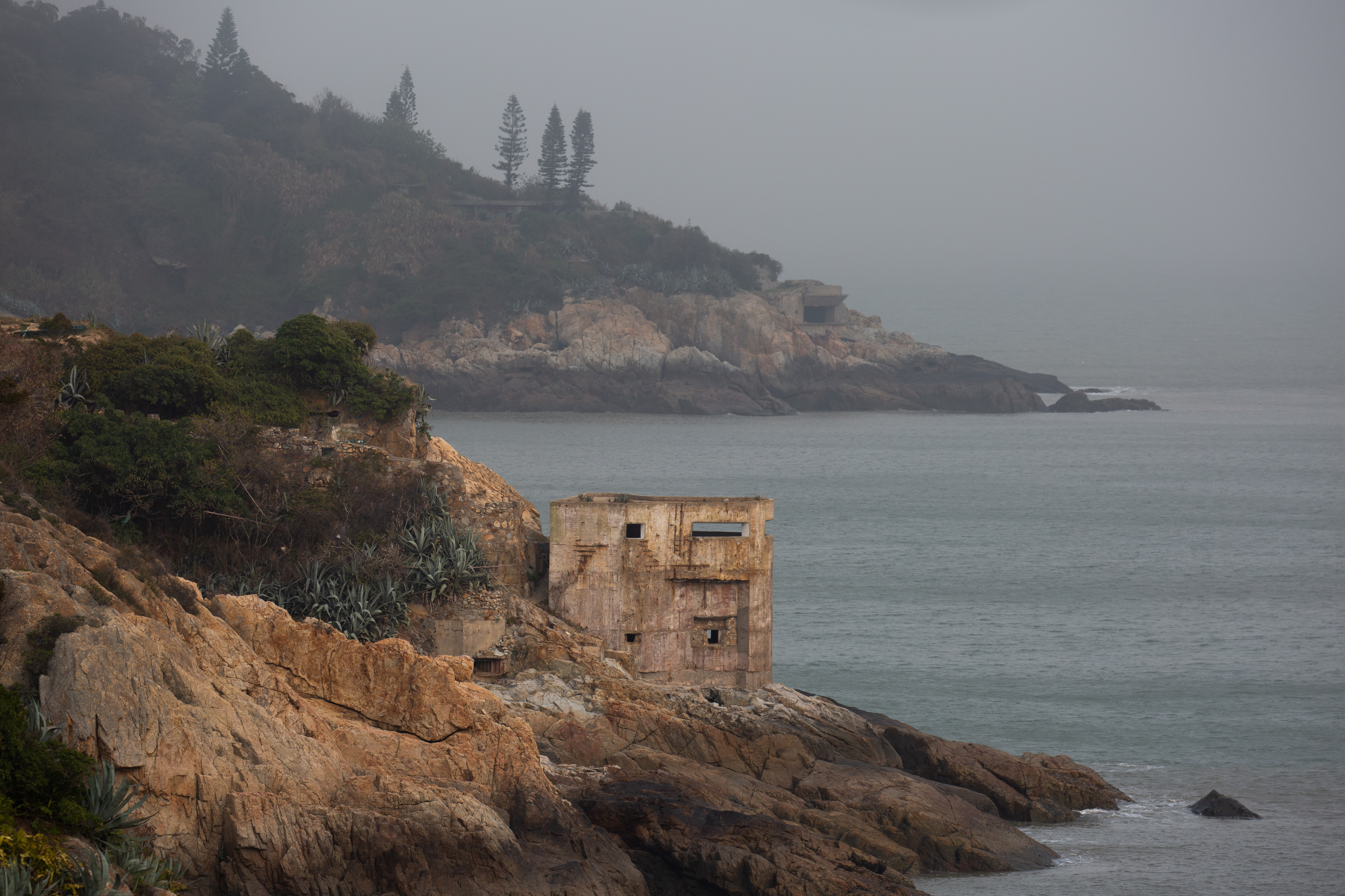 連江縣宣布禁止公務員來台灣洽公，且中央來馬祖的公務員行程一律延後。