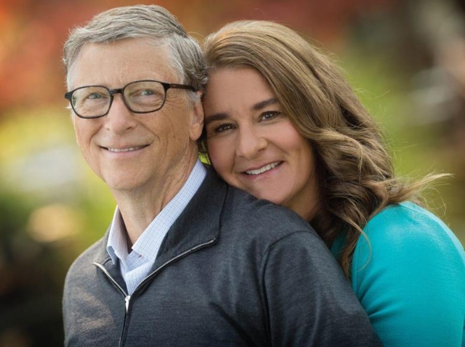 微軟創辦人比爾蓋茲與梅琳達蓋茲正式離婚，為27年的婚姻畫下句點。（翻攝自比爾蓋茲臉書）