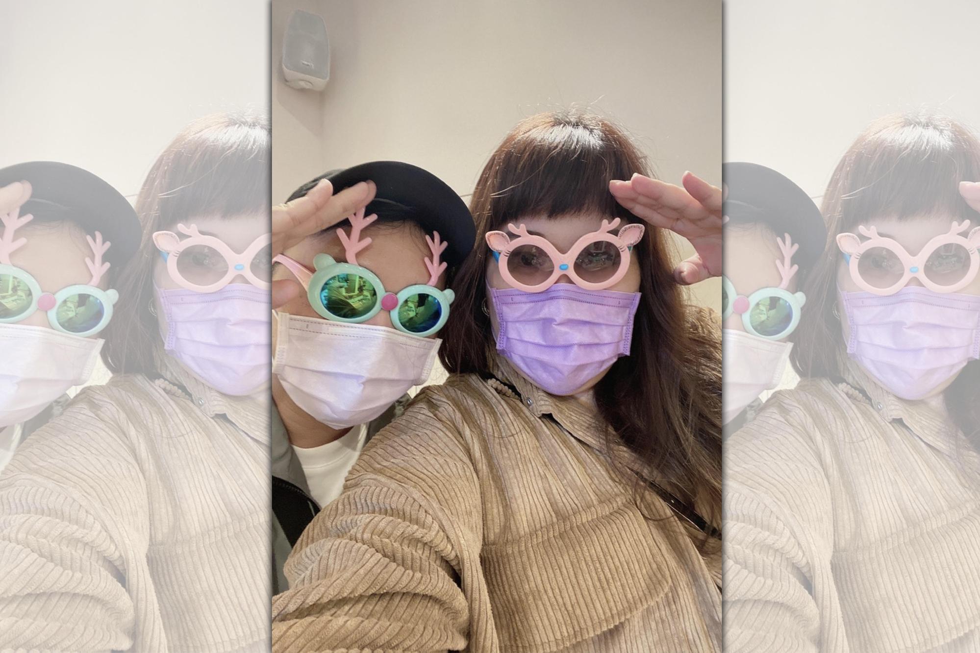 過去曾是《康熙》幕後工作人員的歐娜(右)、劭中(左),近期合開聲音直播節目,大聊演藝圈隱藏版趣事。(17LIVE提供)