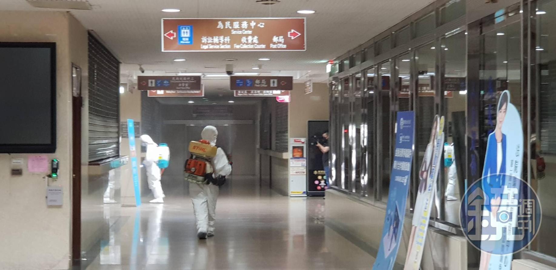 因應疫情嚴峻，高檢署決定暫緩上半年安居緝毒專案，包括法務部及台北地檢署與台北地院今天也進行大消毒。