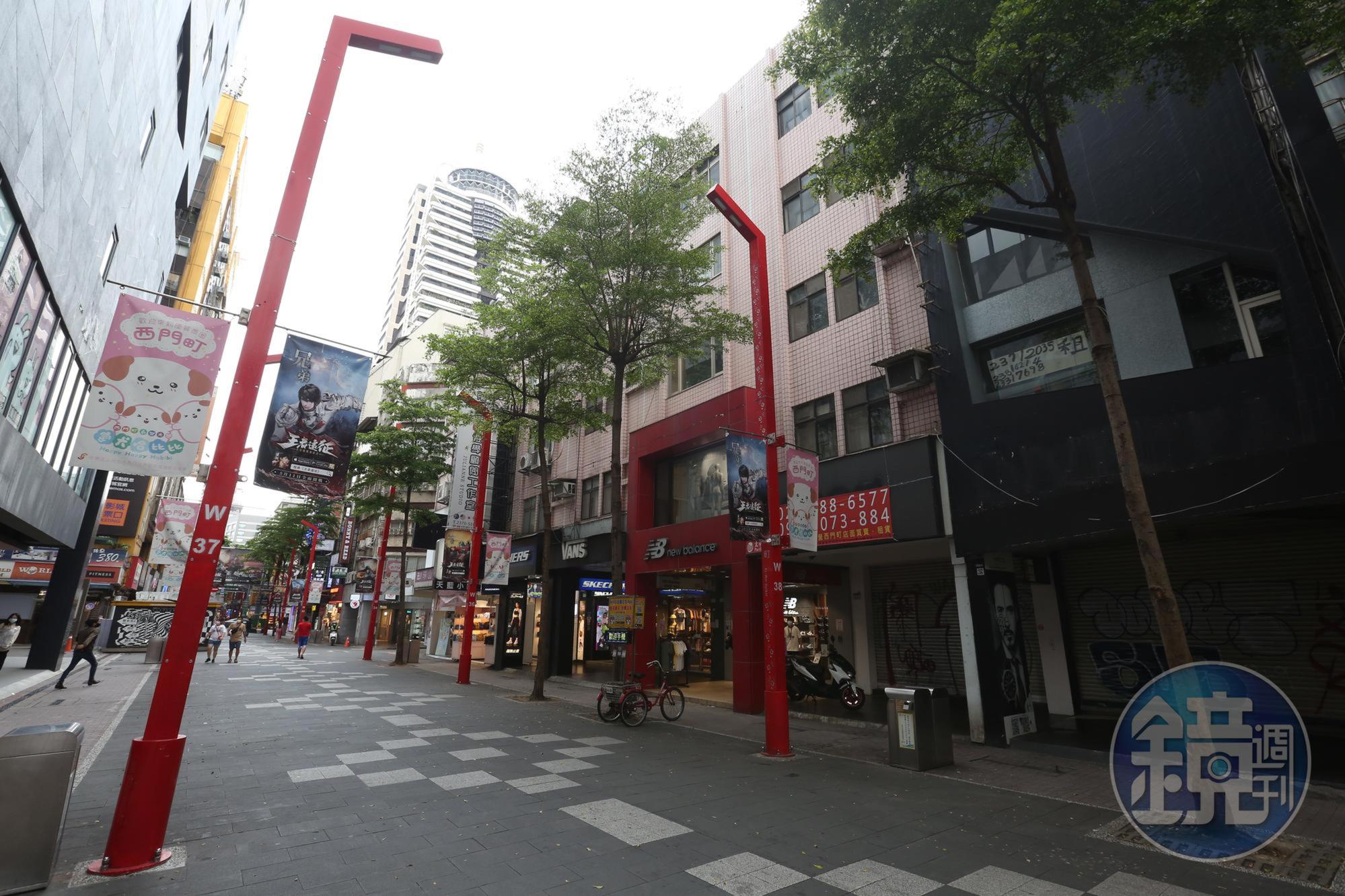 西門町幾乎都沒有人。