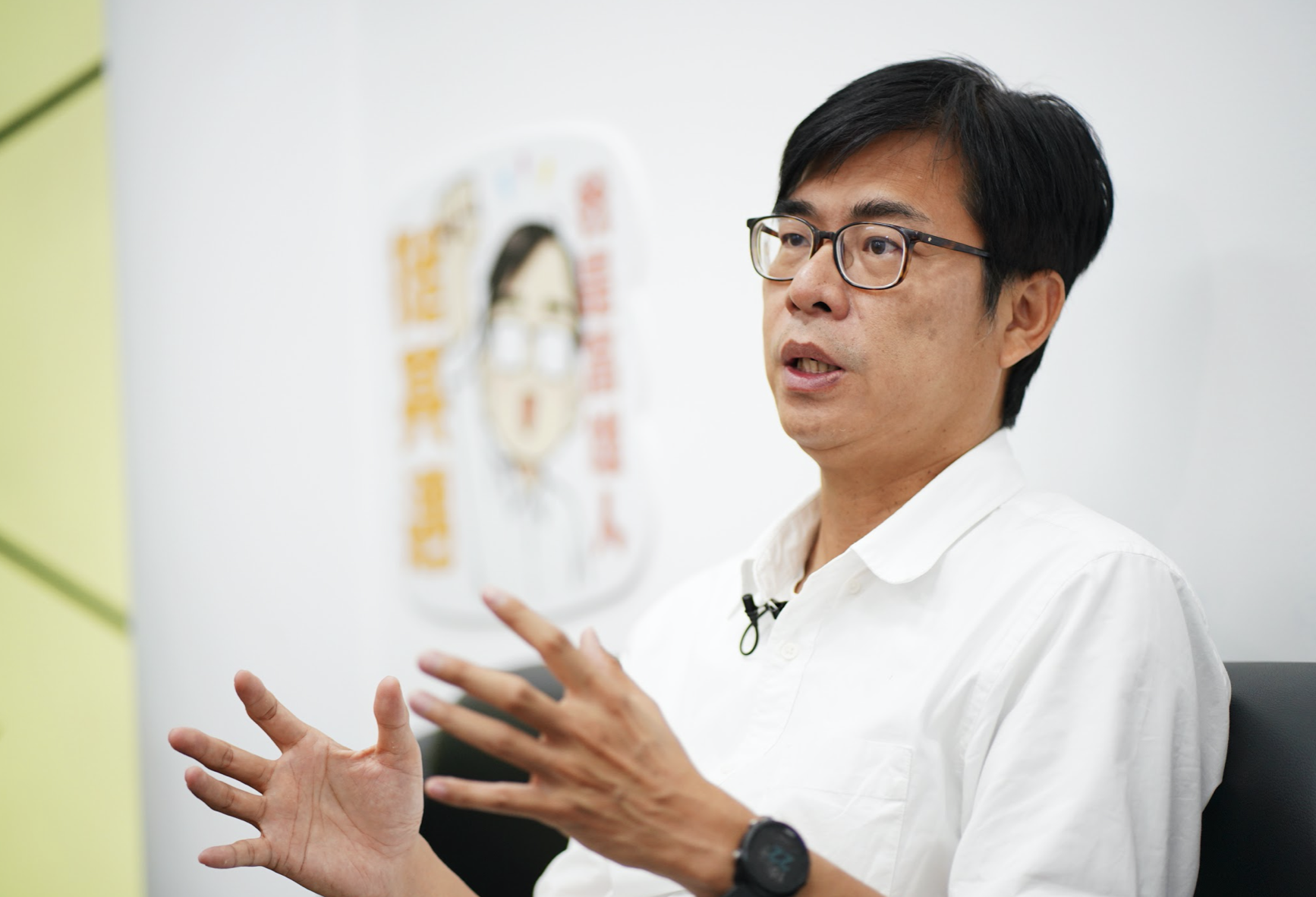 高雄市長陳其邁今（17）也宣布，高中（含）以下學生，為防疫需要皆可請假在家。（資料照）