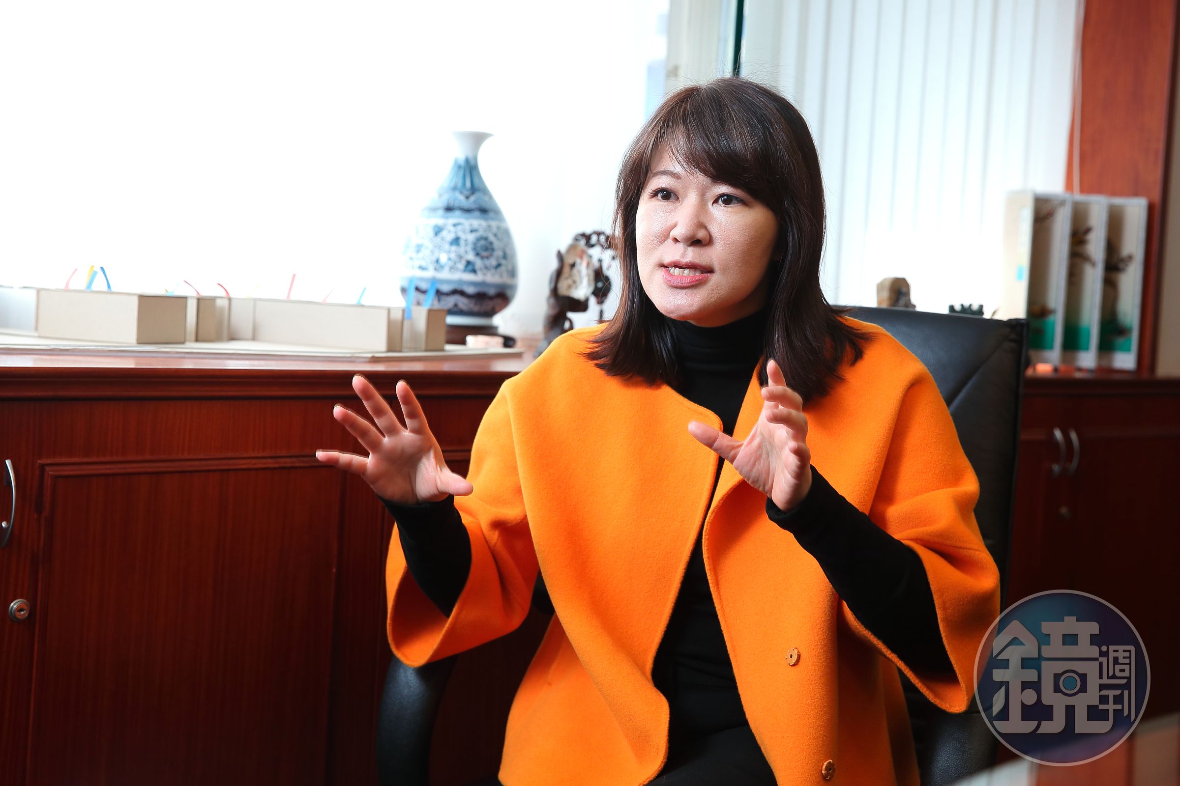 富蘭克林投顧副總經理羅尤美也認為，這次的疫情比去年還要嚴重，加深了投資人心理面的衝擊，有點自己嚇自己的味道。
