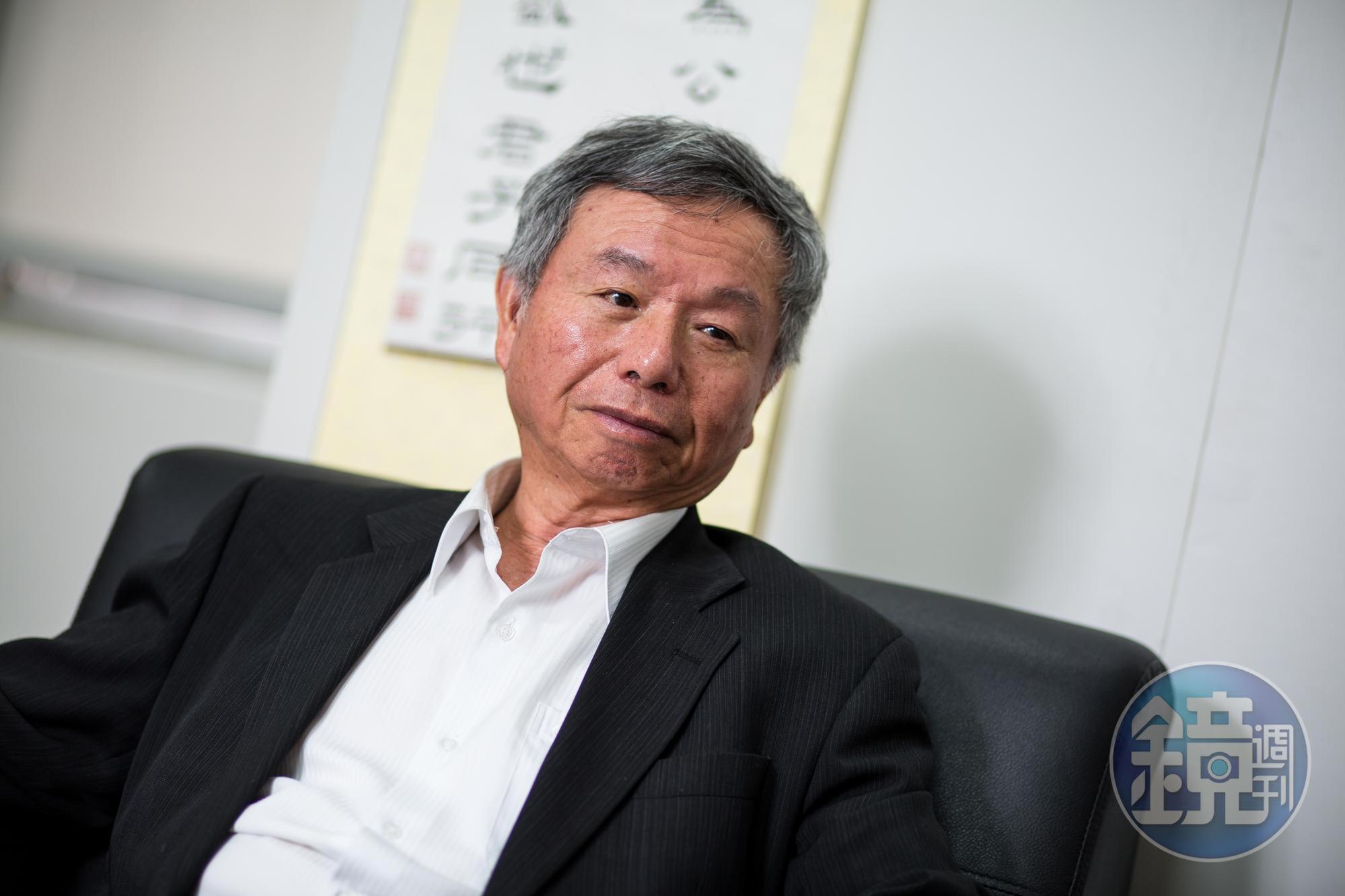 前衛生署署長楊志良預言在21日後,確診數會慢慢減少。(本刊資料照)