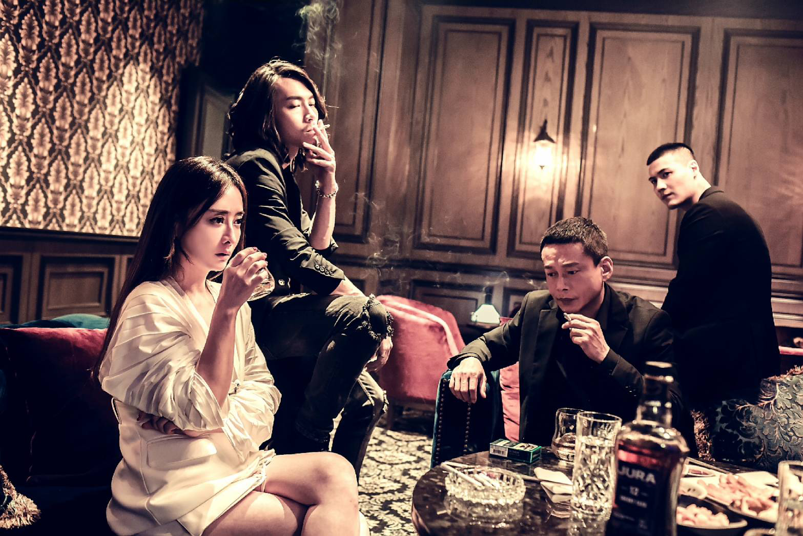 陳徳容（左）首次擔任電影製片人，今年2月特別從中國趕回台灣加入前期製作。（姜寧提供）