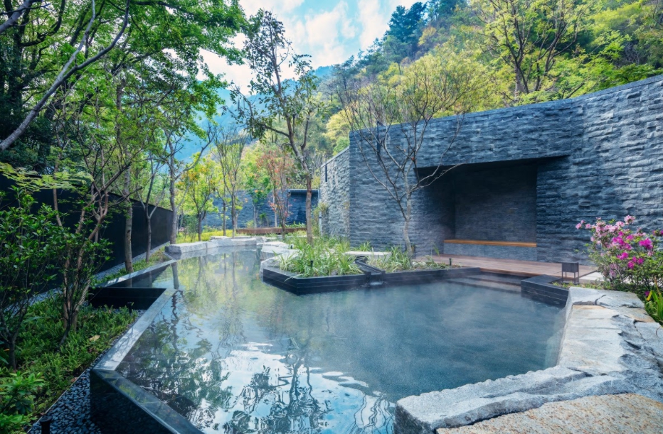 最令人期待的「溫泉包場」時刻。