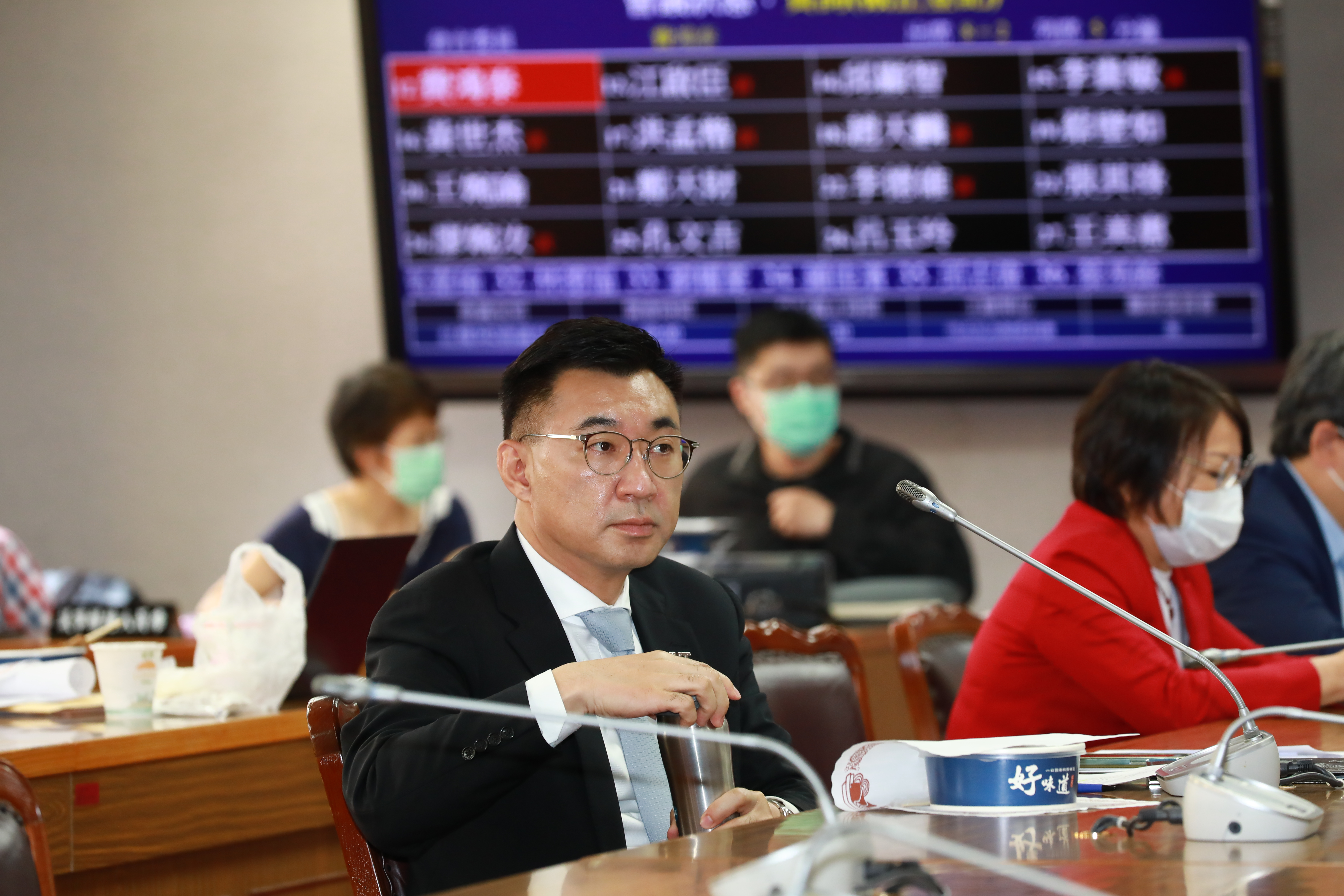 國民黨主席江啟臣認為，疫情反撲，更凸顯出疫苗才是對抗病毒的最終解方。（本刊資料照）