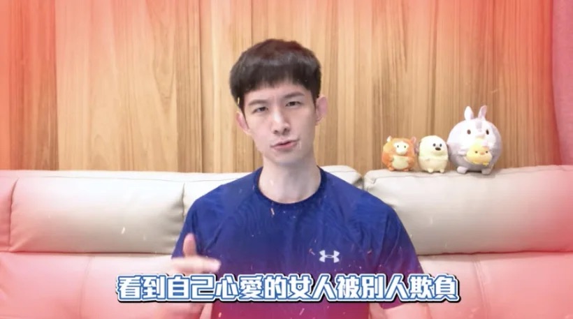 波特王曾為新垣結衣對槓小粉紅。（翻攝自波特王臉書）
