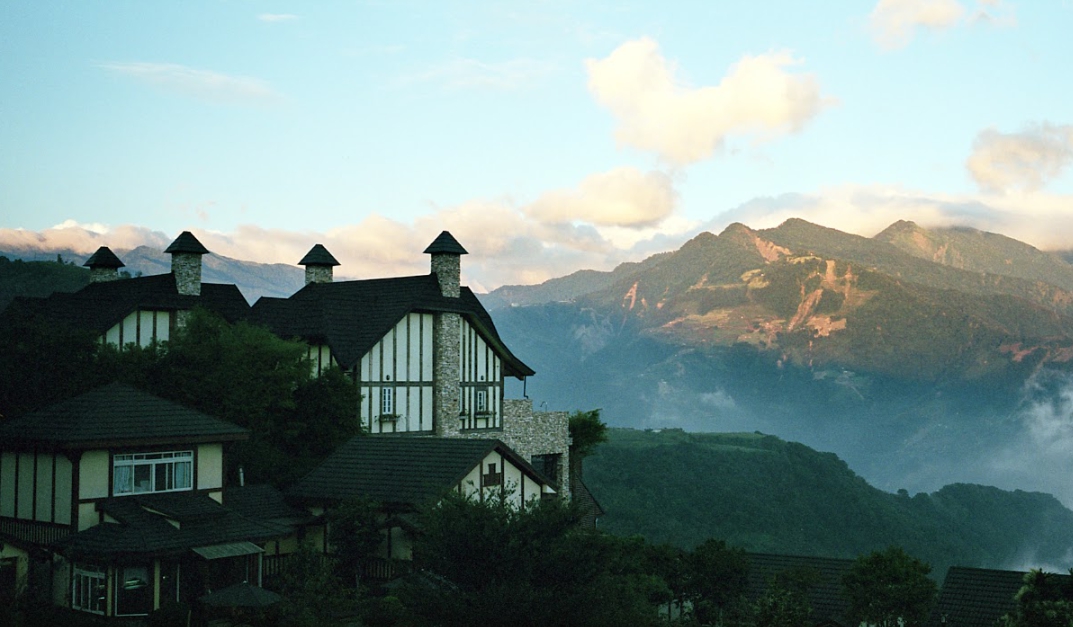 南投仁愛鄉傳出要求觀光旅宿業者因應防疫而停業，引發反彈。（本刊資料照）
