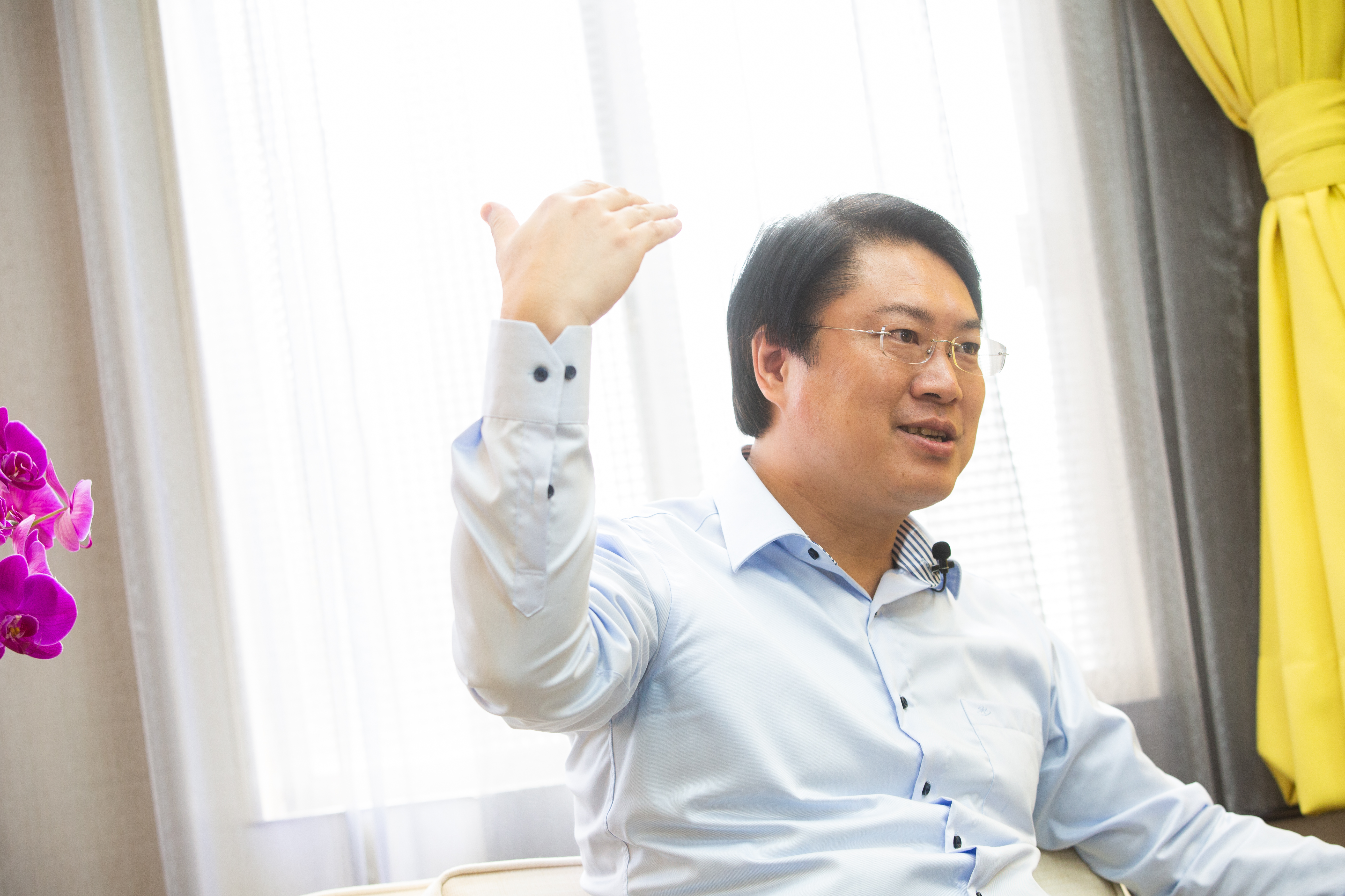 針對郭台銘提出都更與危老政策議題，林右昌回應直呼「郭董是生意人，但政府並不是生意人！」（本刊資料照）