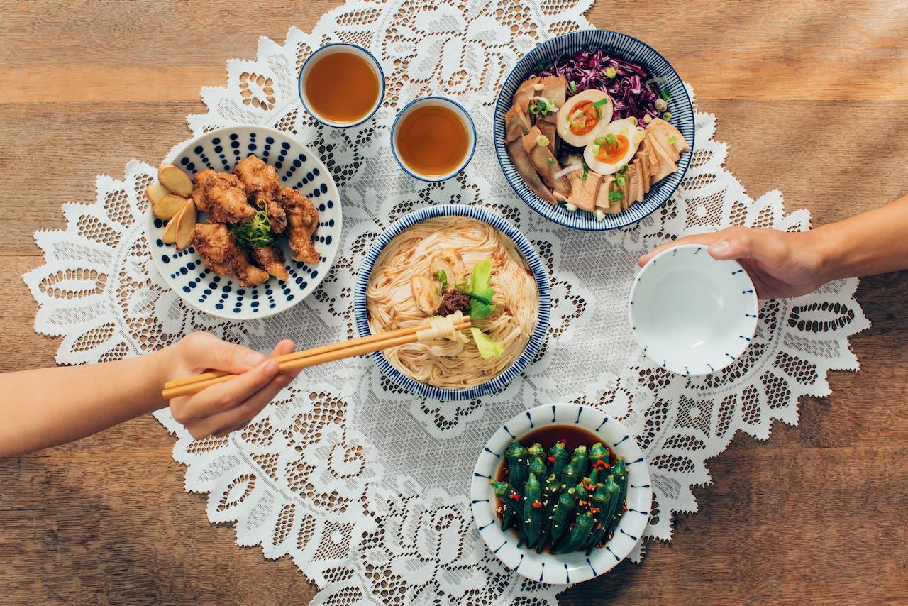 官網提供蒜香燒翅加價購，適合搭配日常料理。（金豐盛提供）