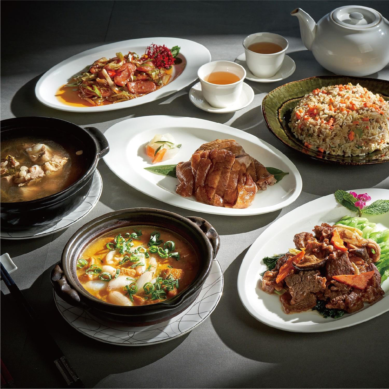 「4人闔家分享餐」包含4菜1湯1炒飯，適合小家庭。（2,380元／套）（台北美福大飯店提供）