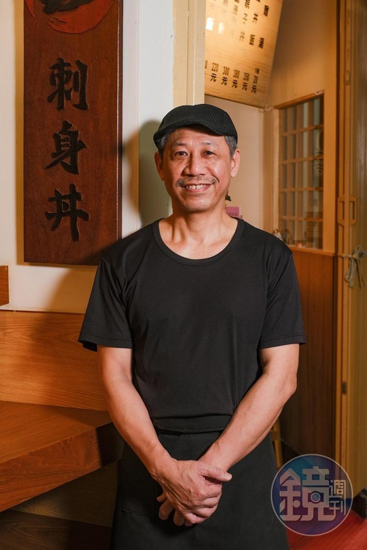 店主林先生原本不想拍獨照，他說店內每個人都是老闆，都能獨當一面。