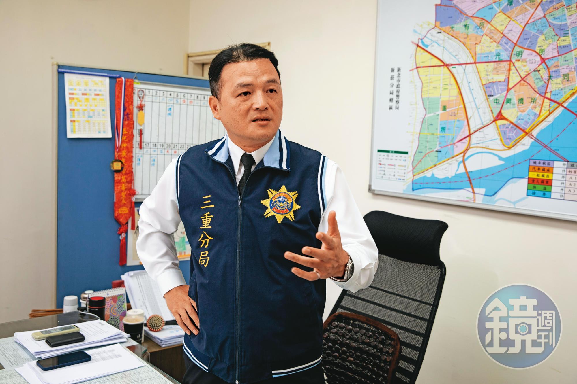當年承辦命案的警官鄭偉豪回想辦案經過,仍印象深刻。