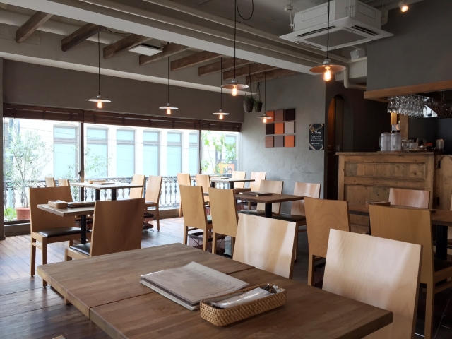 房東告知原PO不必繳交6月店租，讓她直呼「感動到哭！」（示意圖，PhotoAC）