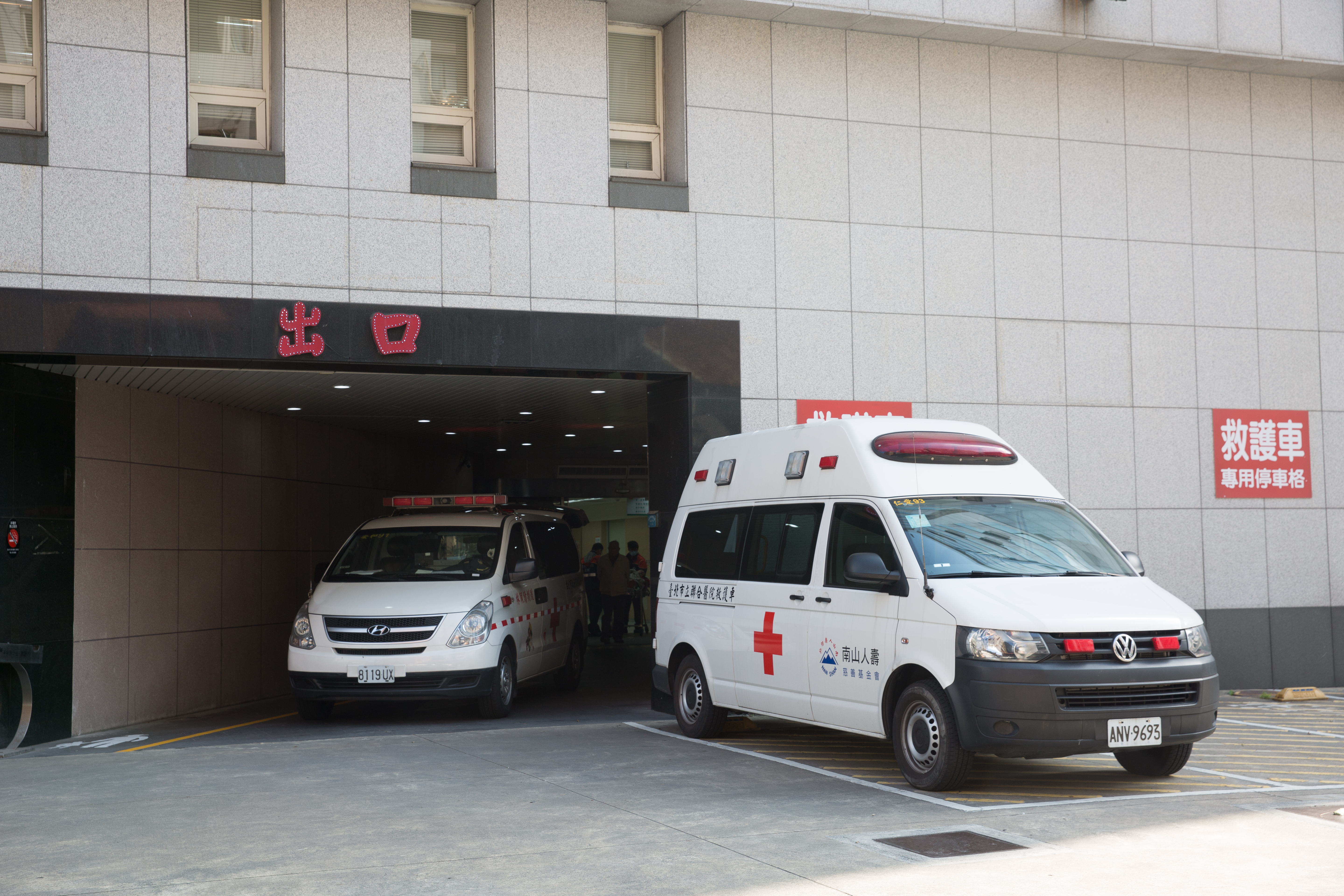 近來本土疫情持續延燒，全台各地都陸續傳出有民眾確診的消息。（示意圖，本刊資料照）