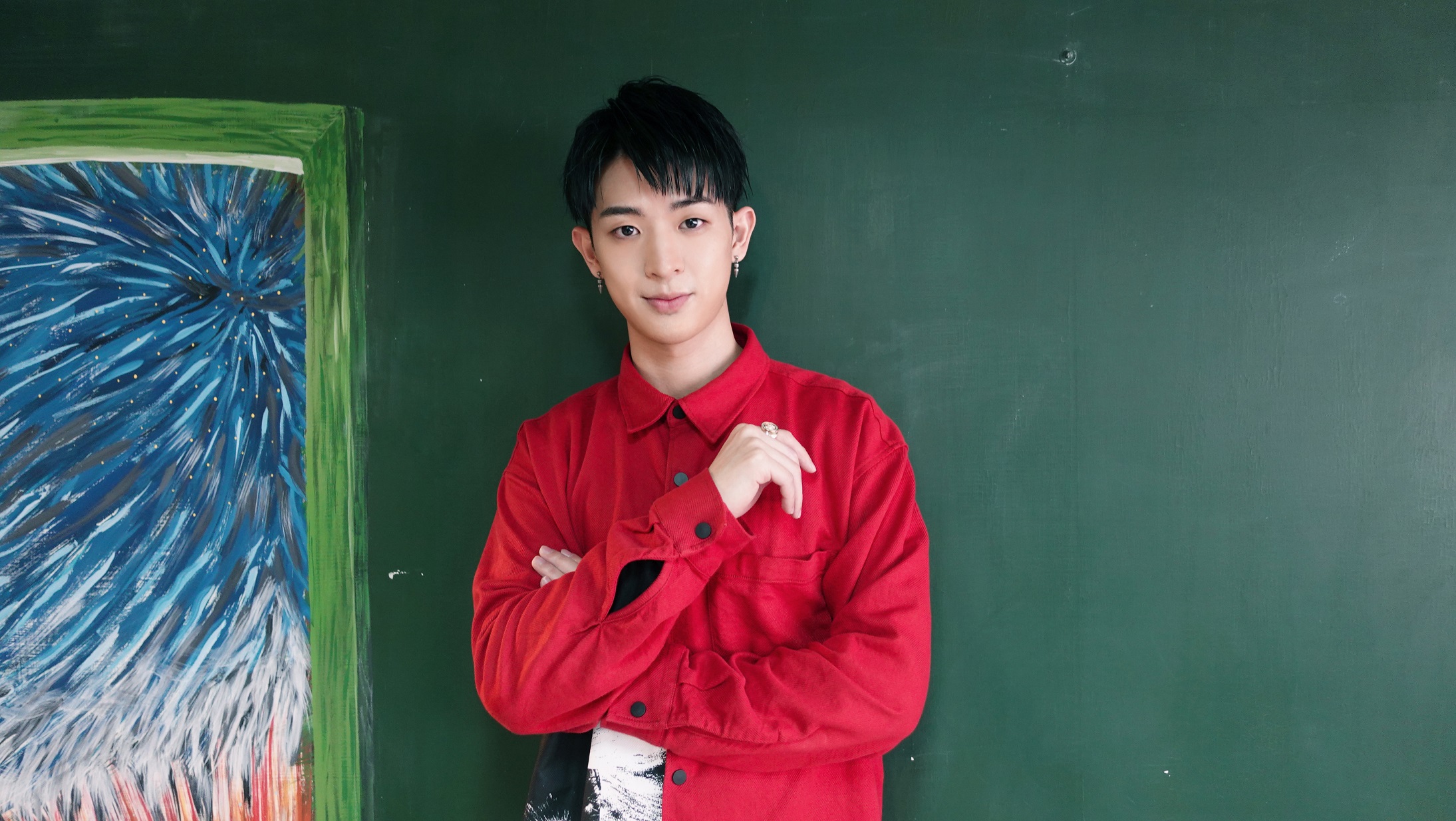 林亭翰遺傳父親林隆璇的音樂基因，計畫下半年發新專輯。（青田音樂提供）