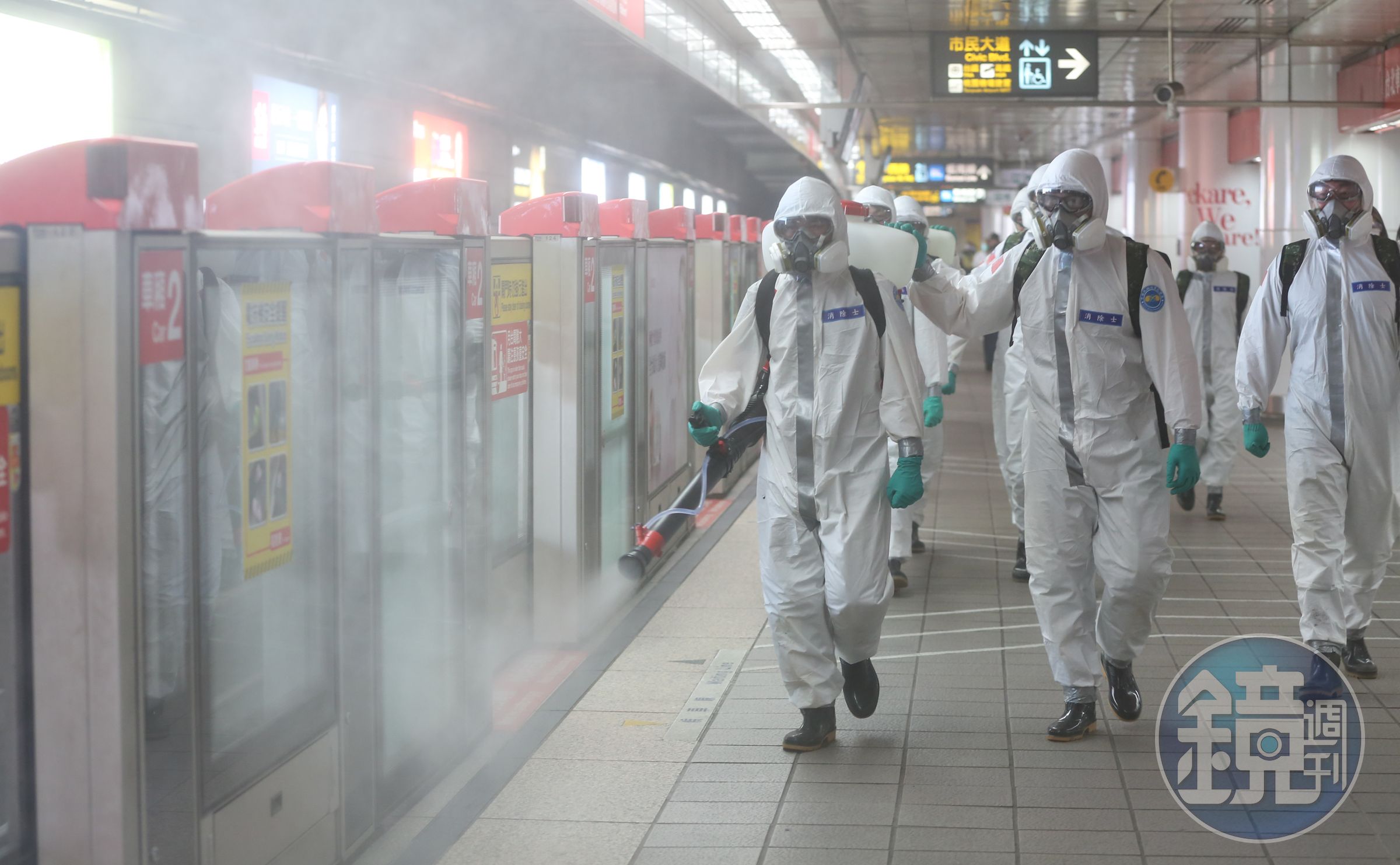 北捷傳出第二波感染，包括清潔、保全等一線人員都傳出確診消息。