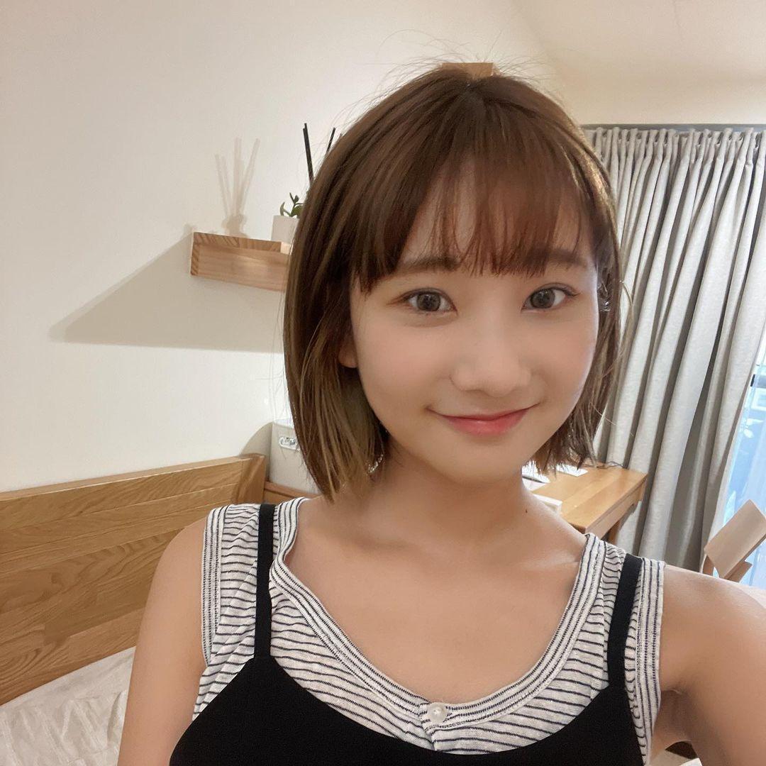 網紅愛莉莎莎屢爆爭議，一席「救護車聲很吵」言論又被網友們罵翻。（翻攝自愛莉莎莎 IG）