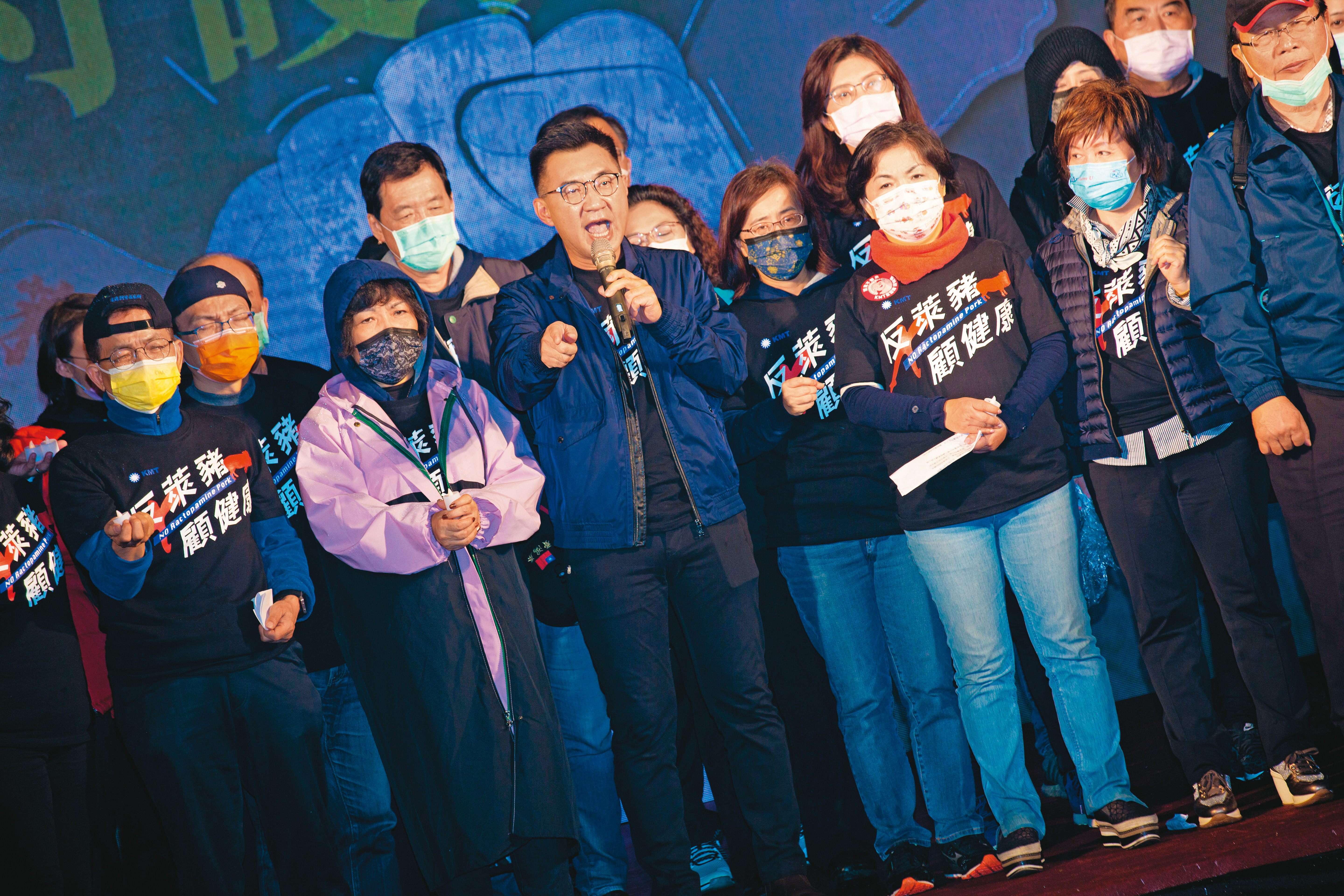 即便黨魁選舉受疫情影響延期，江啟臣仍擁有公投小組召集人身分，能拉抬連任選情。