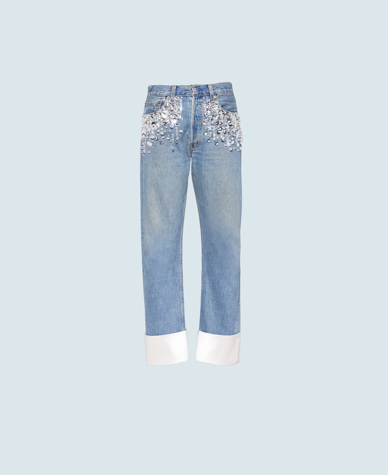 水晶絲質緞翻邊牛仔褲 $93,000 Upcycled by Miu Miu X Levi’s®。（Miu Miu提供）