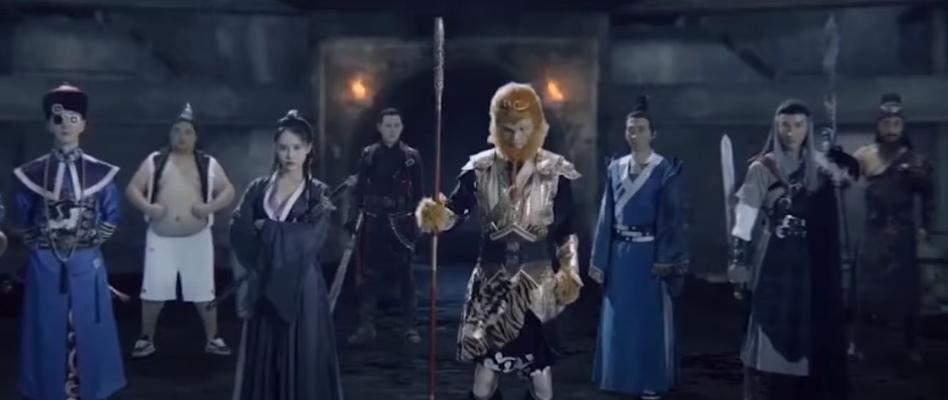 中國電影《孤膽行動》被網友譏笑為《美國隊長》山寨版,特效、畫質都不堪入目,網友質疑「我到底看了什麼」。(翻攝自TrailerScope YouTube頻道)