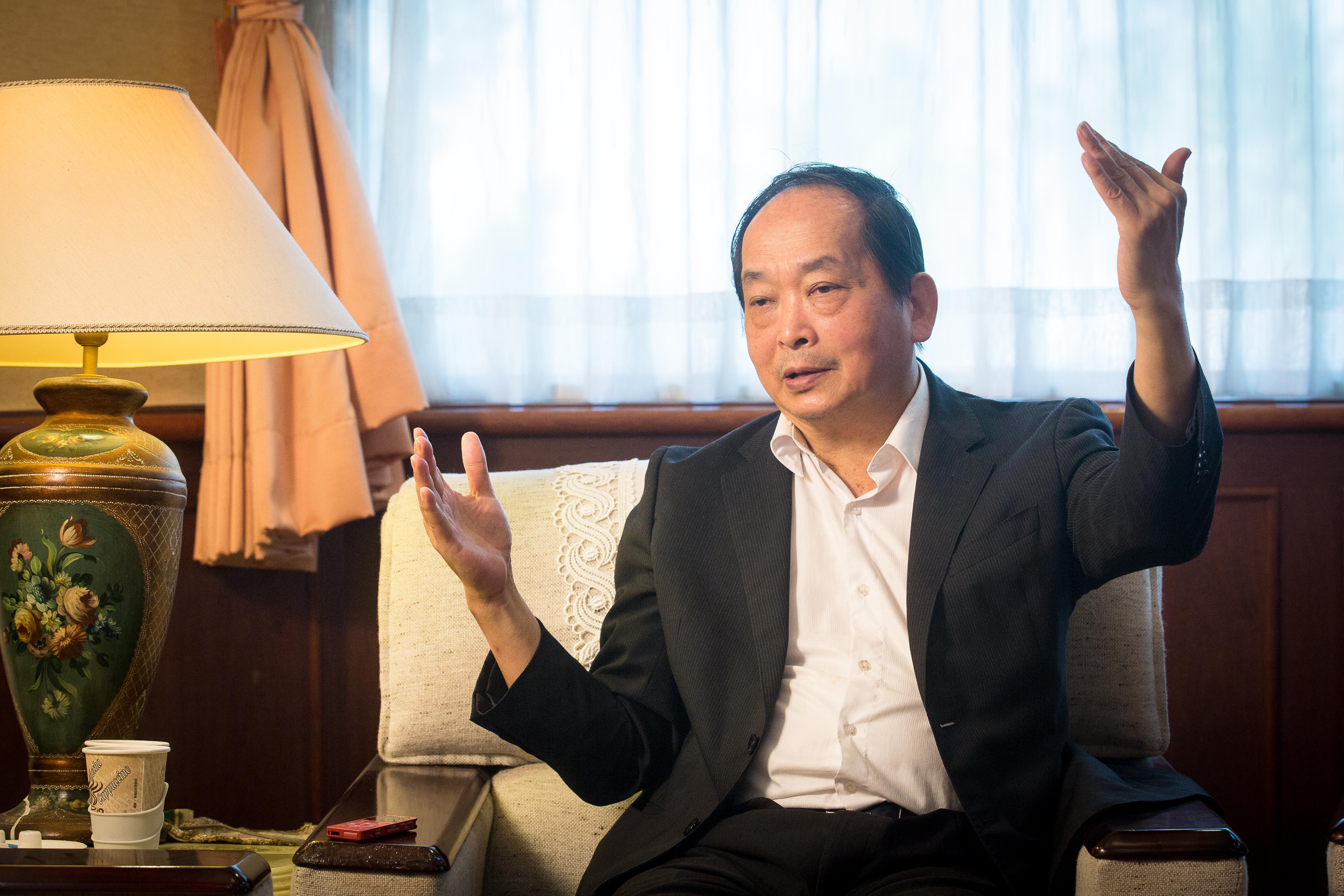 低調的楊博仁面對採訪不太自在，唯有談及歷史，聊興大開。