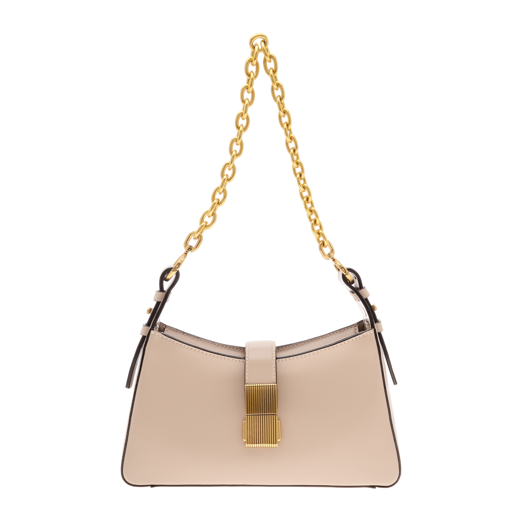 鍊條方扣單肩包NT$2,490 CHARLES & KEITH(CHARLES & KEITH提供)
